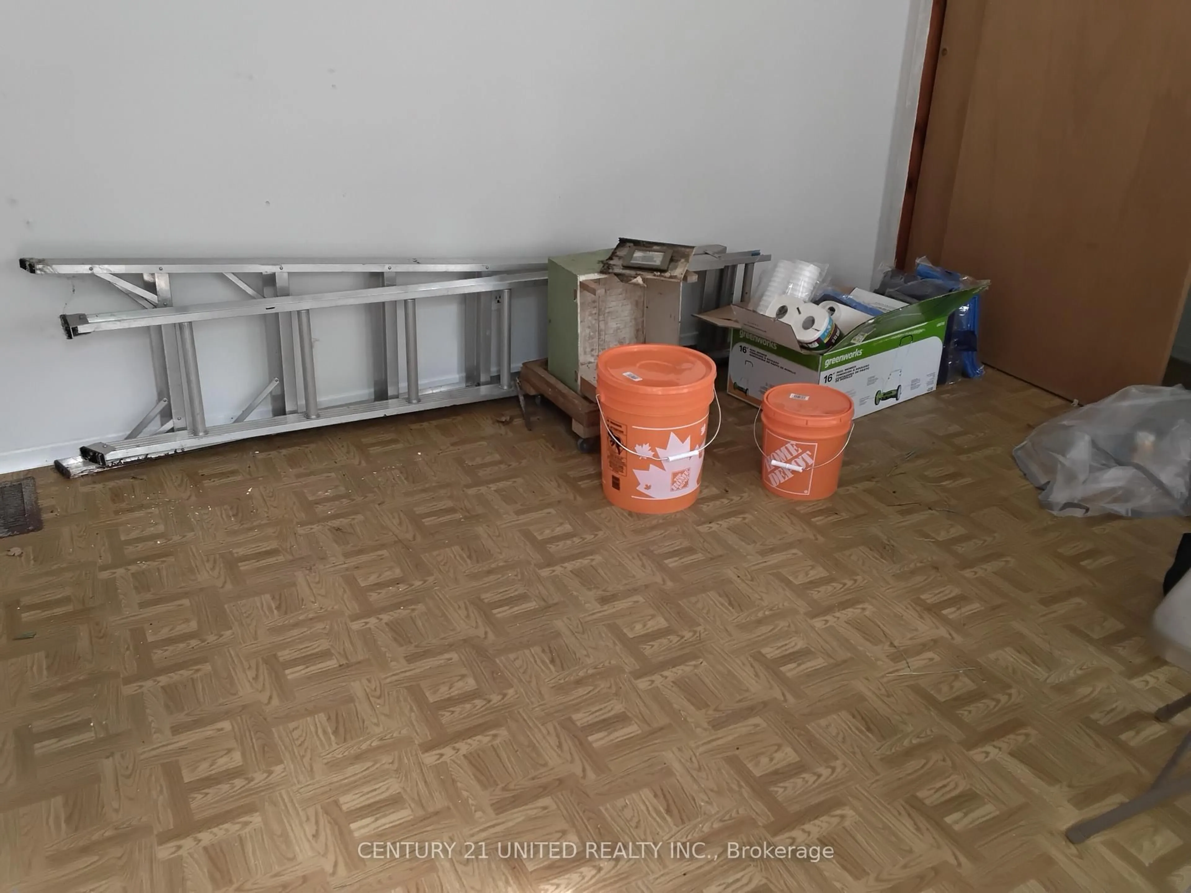 A pic of a room for 2039 County Road 620, North Kawartha Ontario K0L 1A0