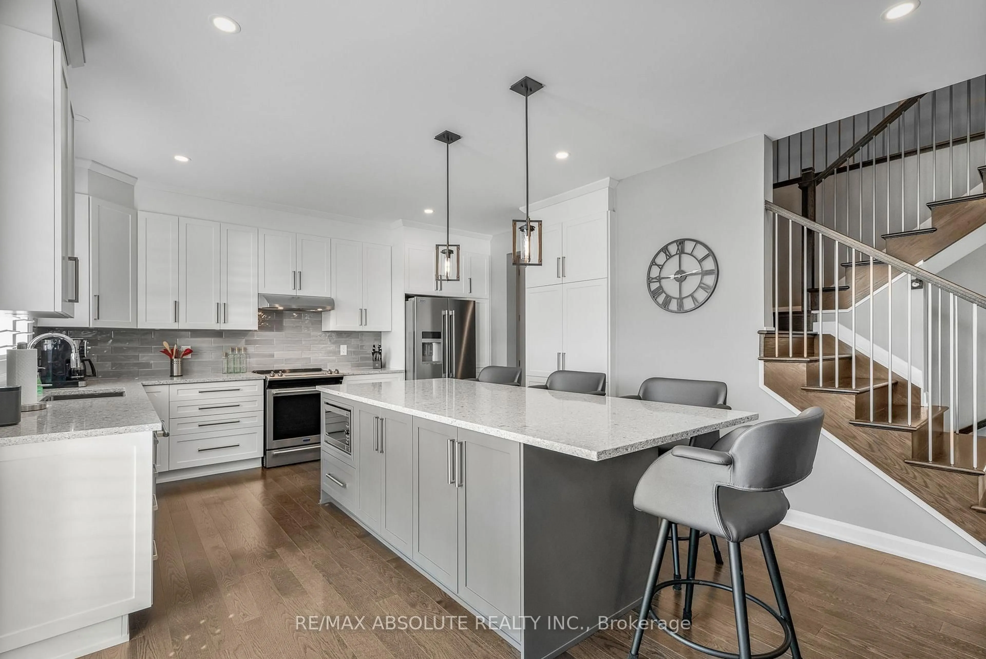 Open concept kitchen, unknown for 710 Coast Circ, Manotick Ontario K4M 0N2