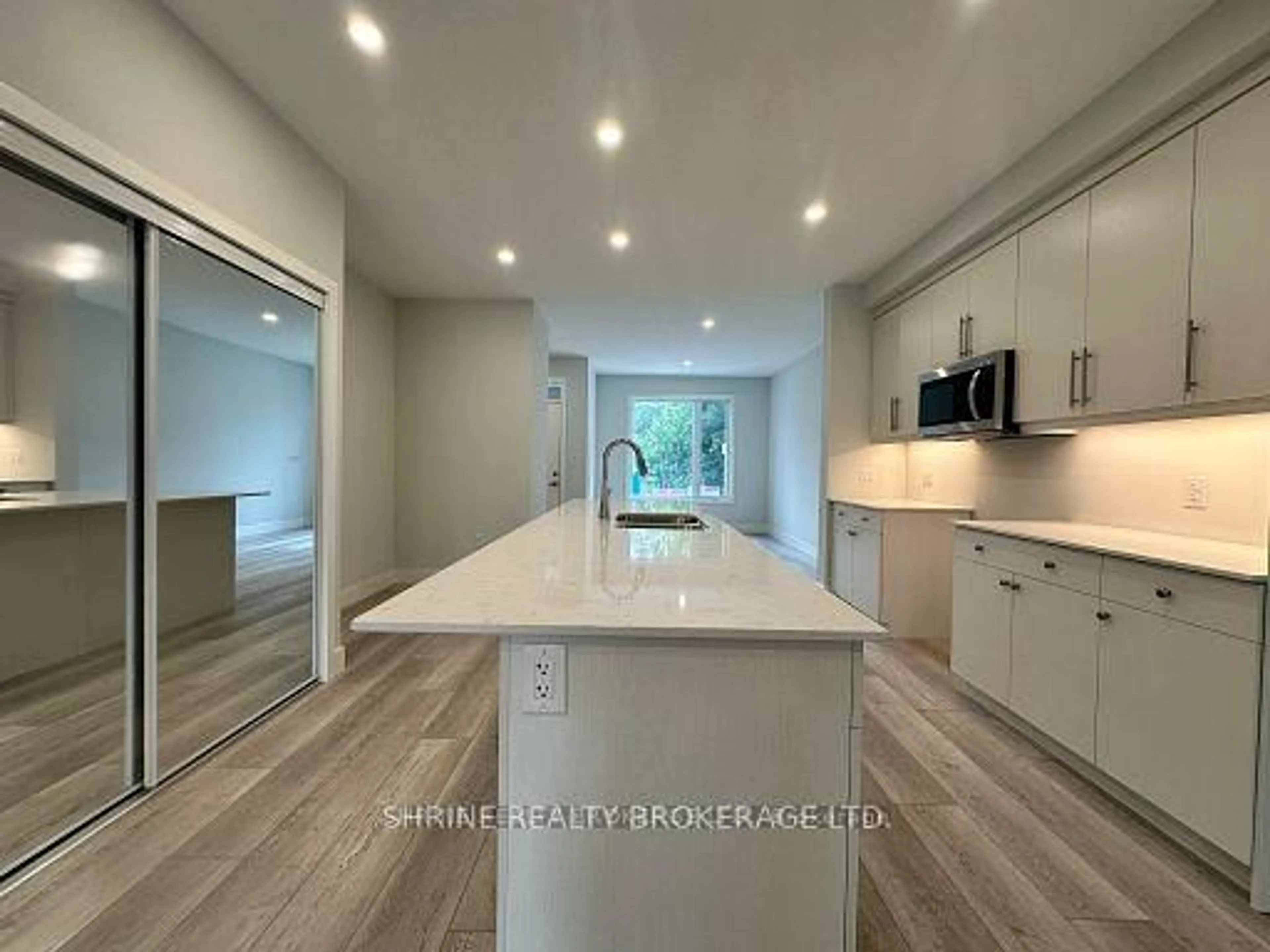 Open concept kitchen, unknown for 990 Deveron Cres #1, London South Ontario N5Z 5A4