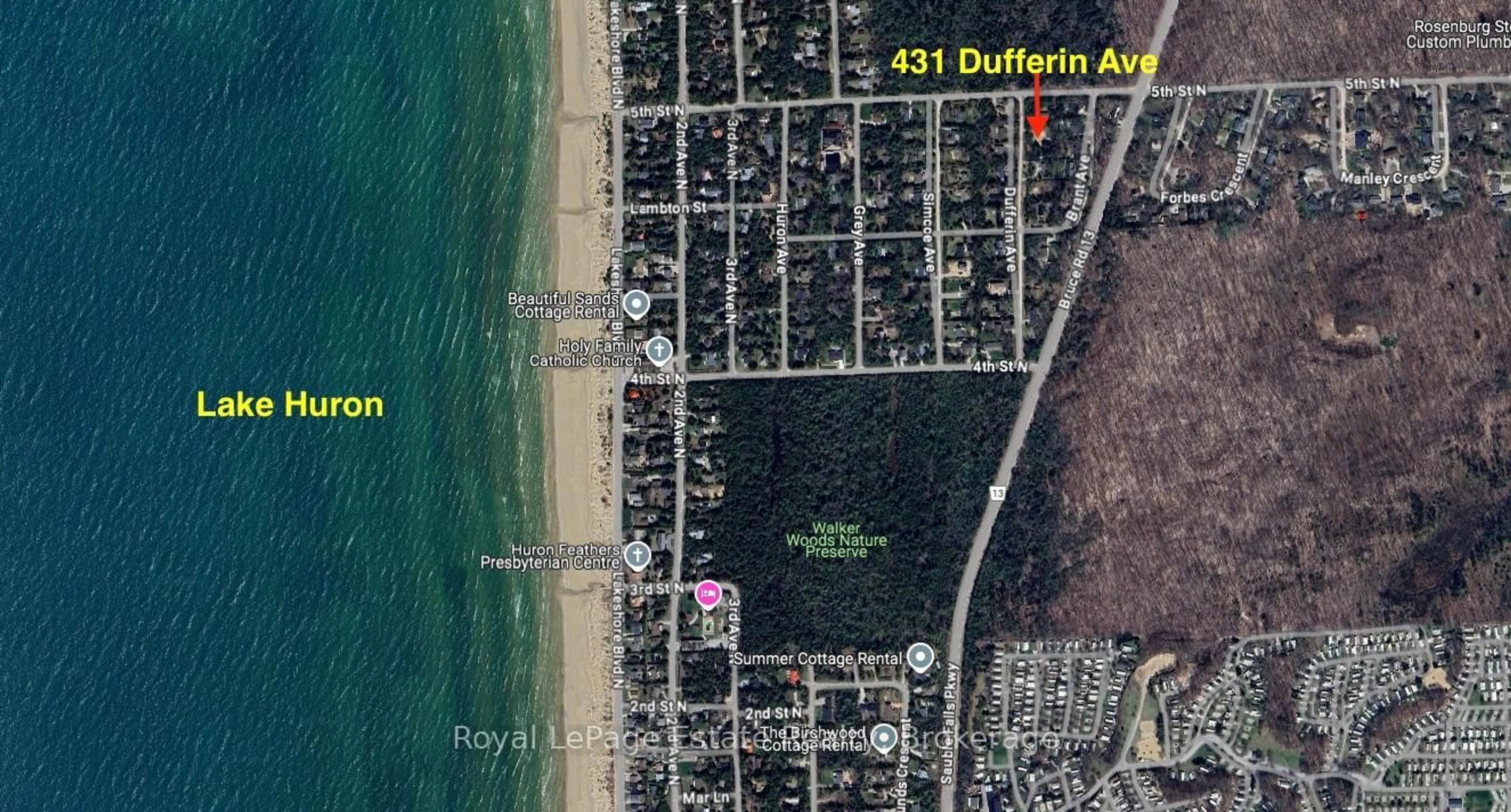 A pic from outside/outdoor area/front of a property/back of a property/a pic from drone, water/lake/river/ocean view for 431 Dufferin Ave, South Bruce Peninsula Ontario N0H 2G0