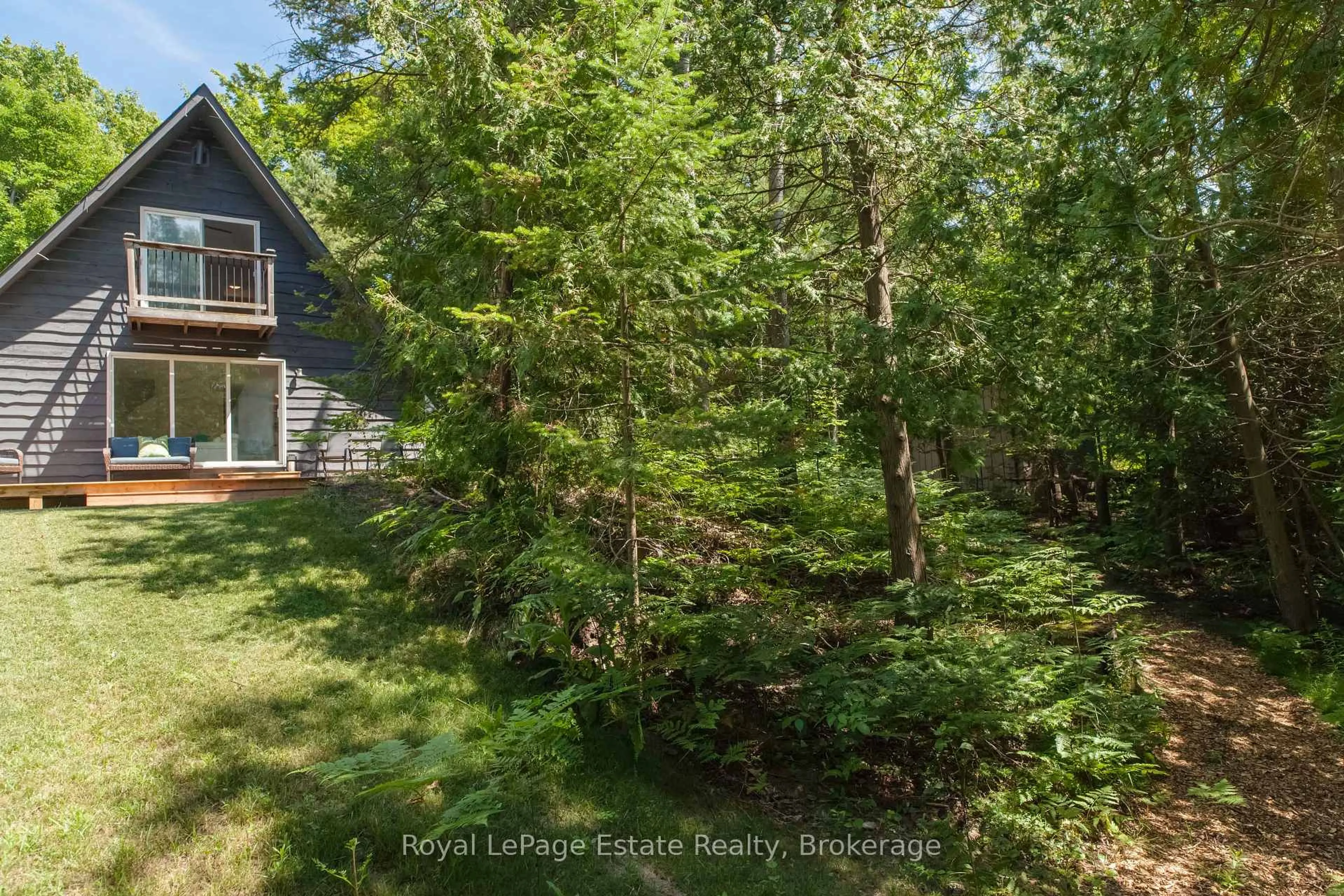 A pic from outside/outdoor area/front of a property/back of a property/a pic from drone, forest/trees view for 431 Dufferin Ave, South Bruce Peninsula Ontario N0H 2G0