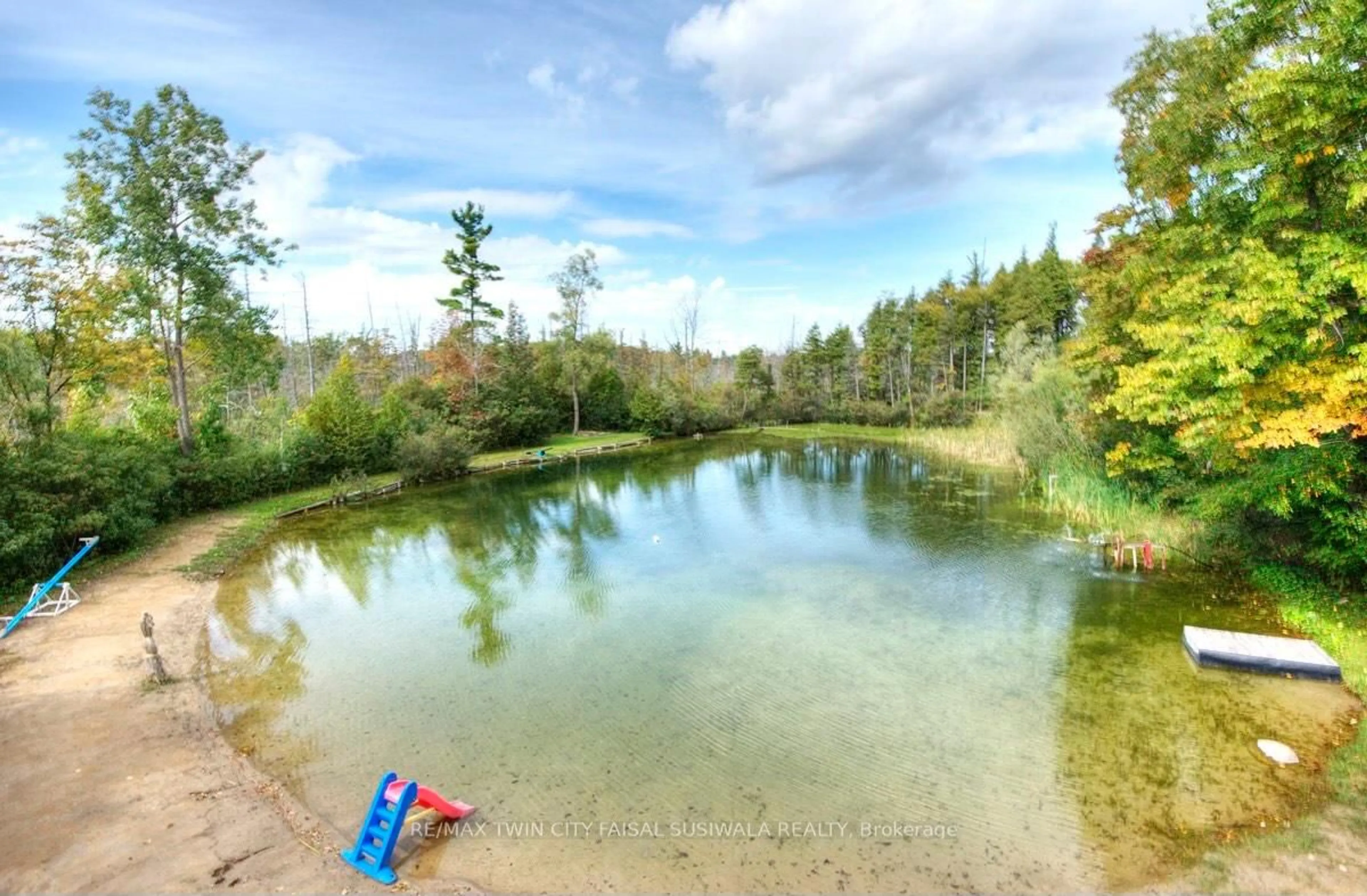 Pool for 17 The Kirksway, Kitchener Ontario N2P 2J3