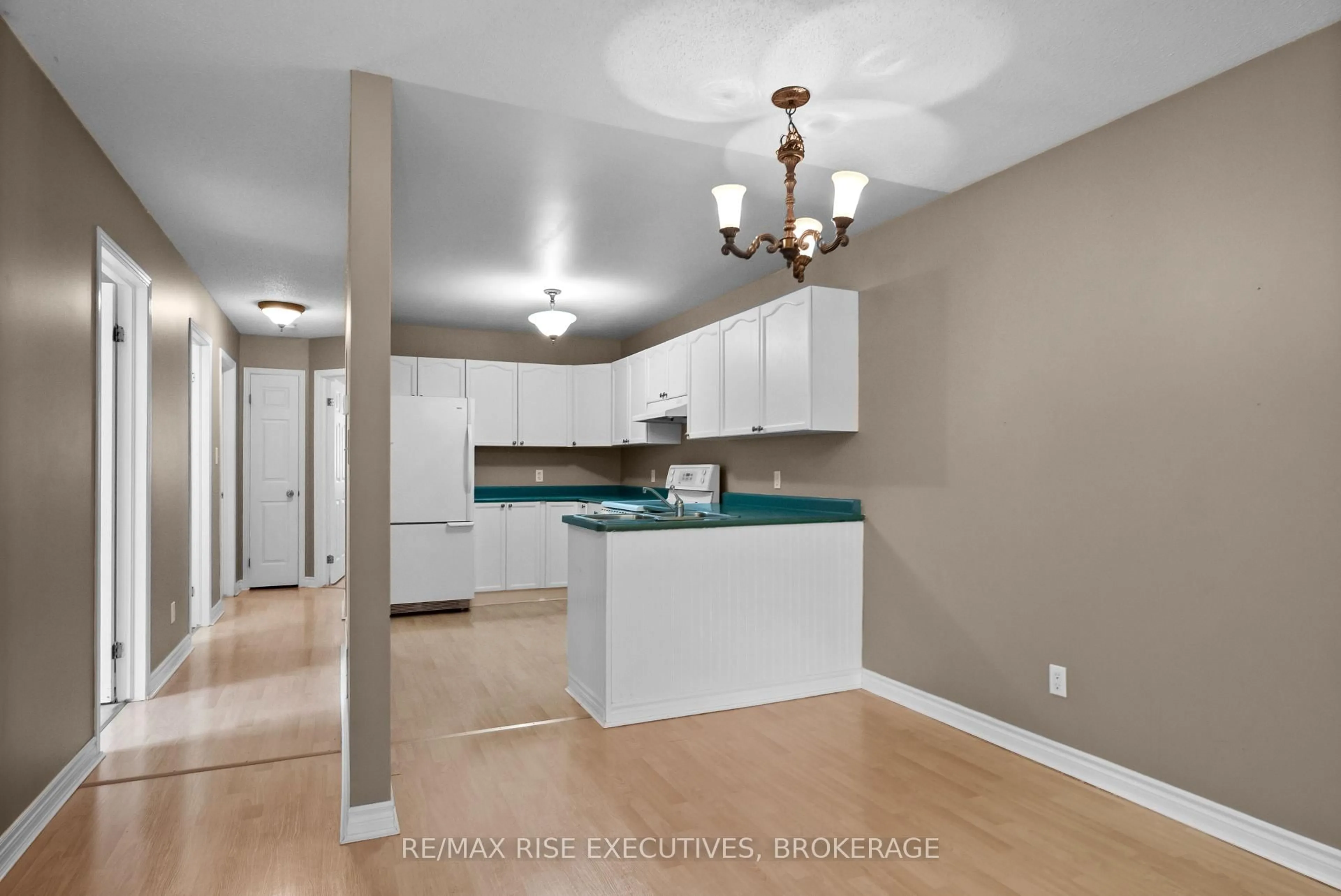 Open concept kitchen, unknown for 484 Grandtrunk Ave, Kingston Ontario K7M 8W8