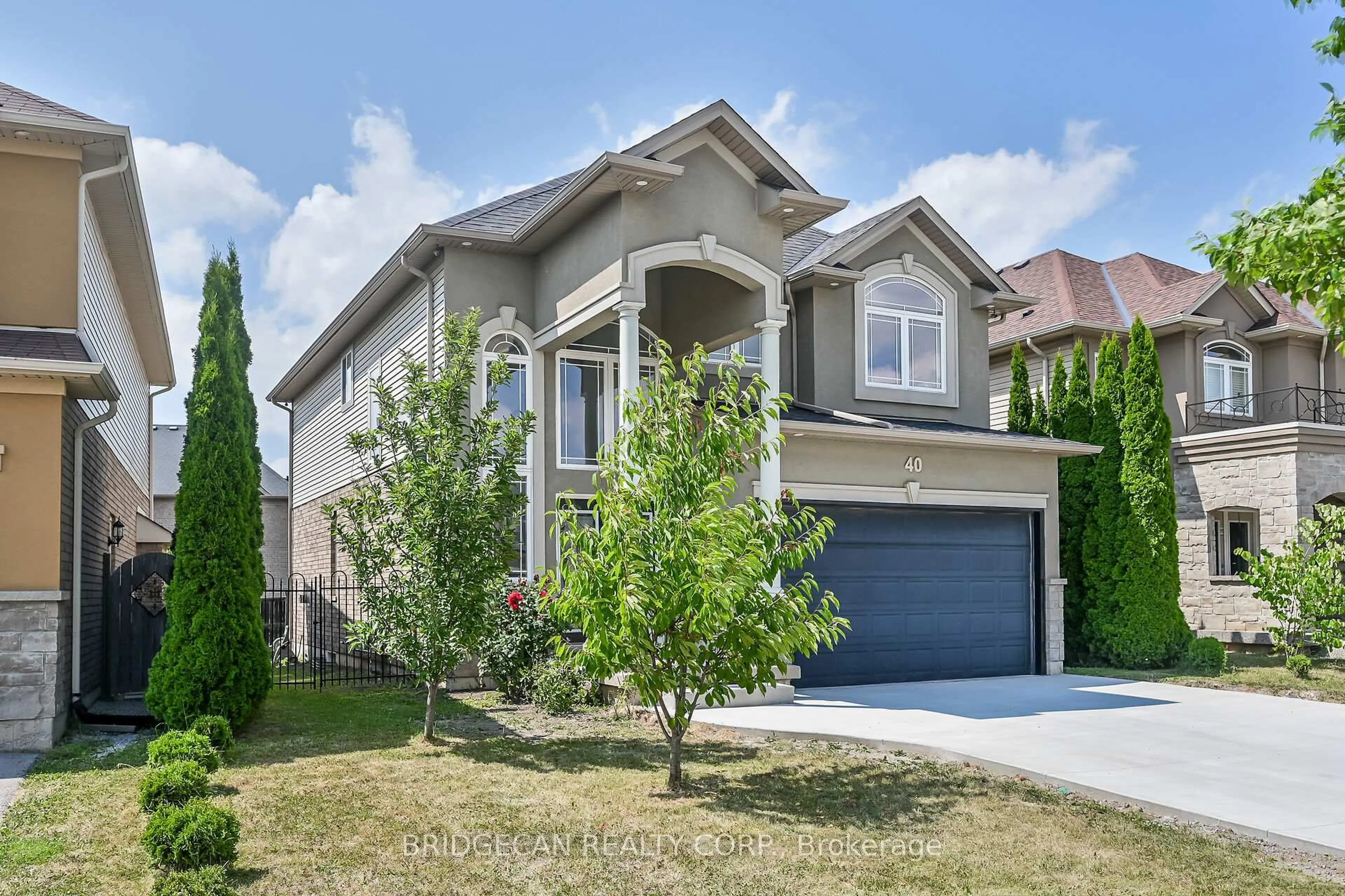 Home with brick exterior material, street for 40 Davinci Blvd, Hamilton Ontario L9B 0C5