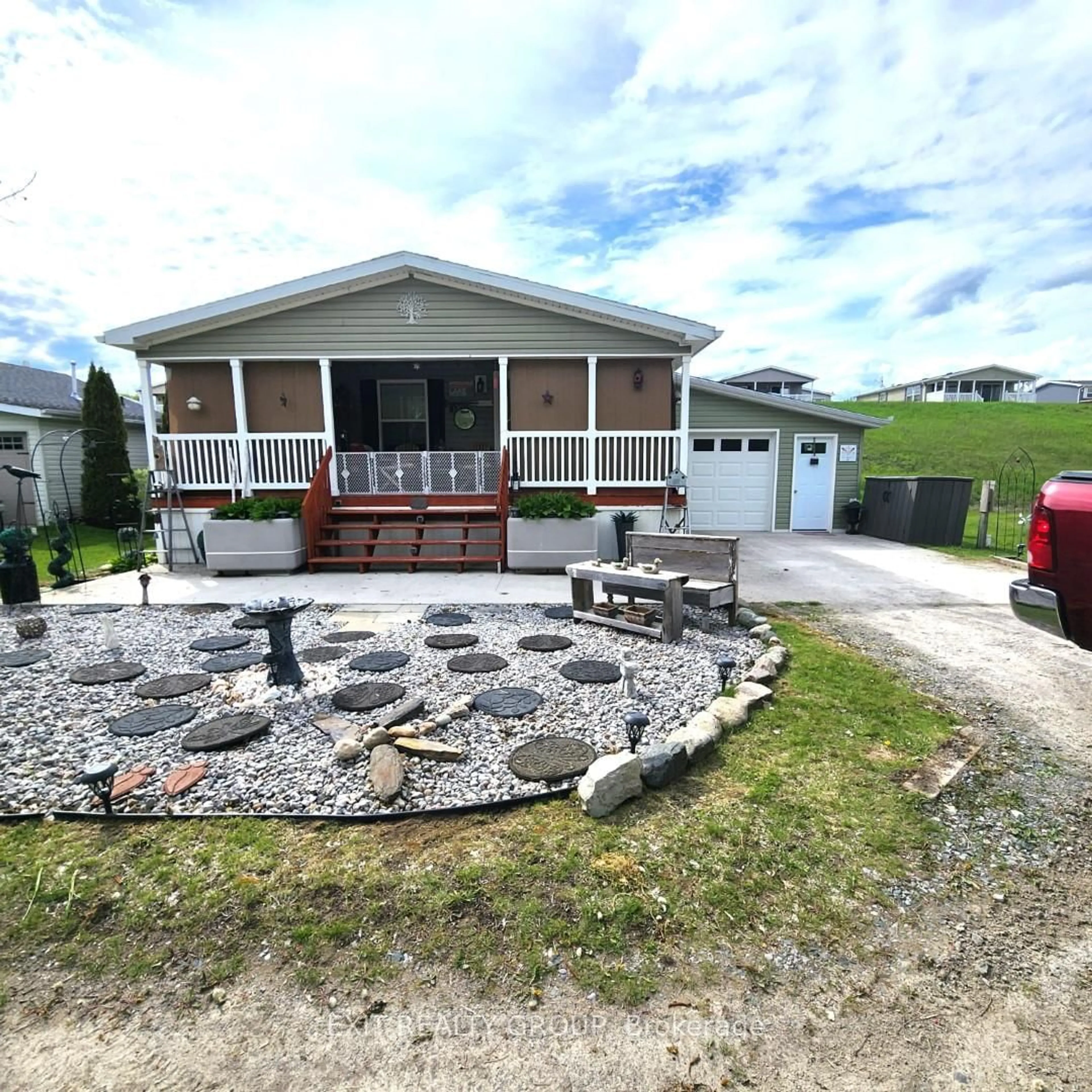 Home with vinyl exterior material, unknown for 32-152 Concession Rd 11 W, Trent Hills Ontario K0K 1Y0