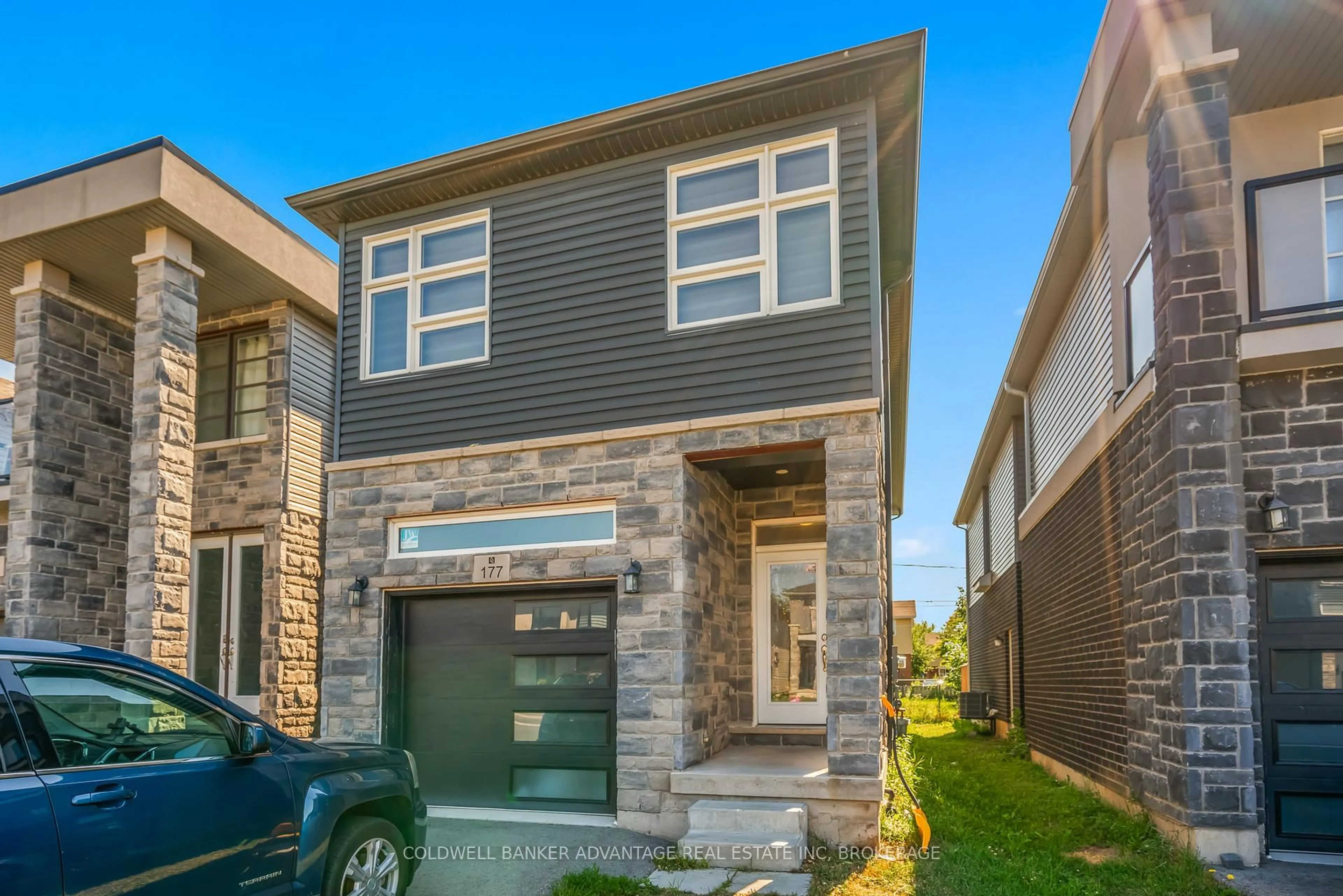 Home with brick exterior material, street for 177 Louise St, Welland Ontario L3B 0H8
