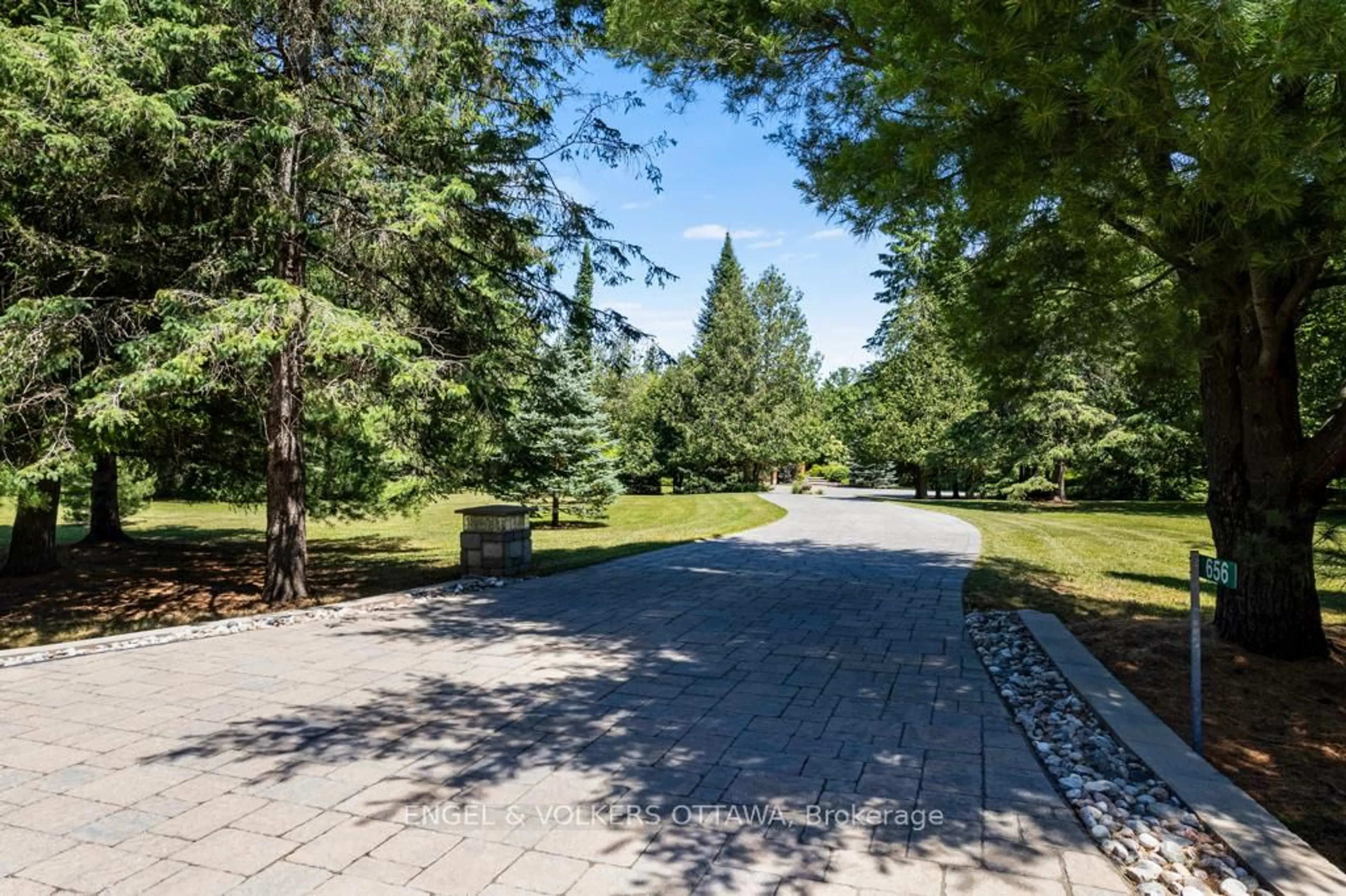 Patio, forest/trees view for 656 Spruce Ridge Rd, Carp Ontario K0A 1L0