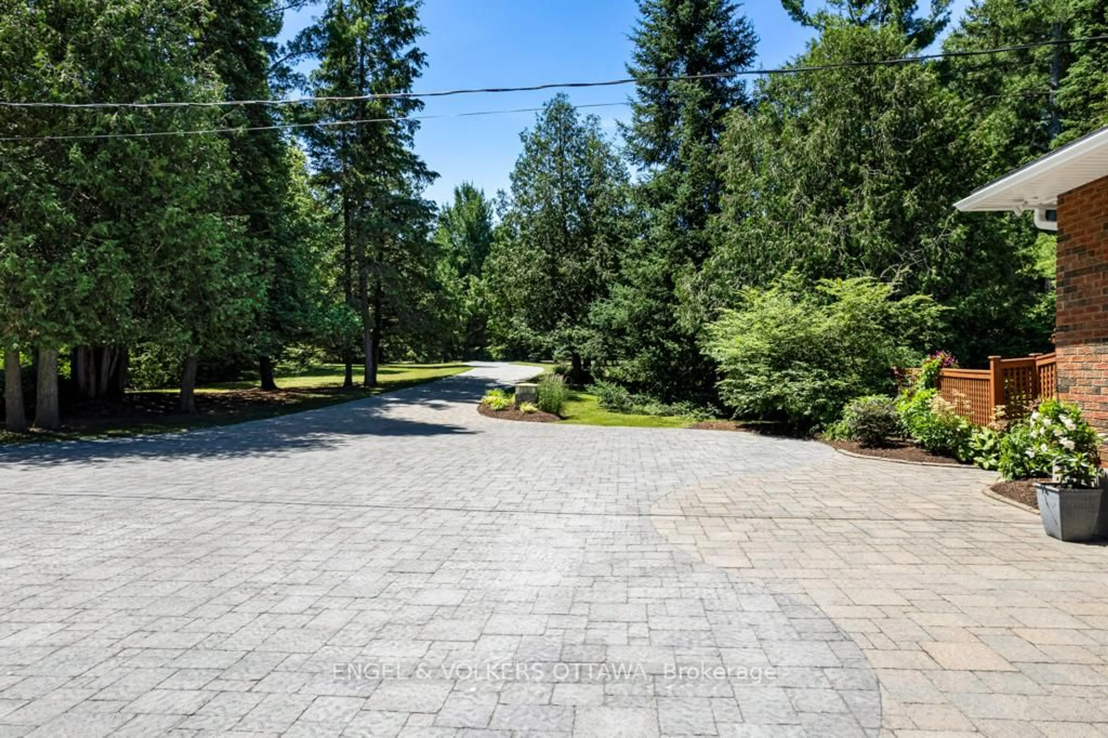 Patio, forest/trees view for 656 Spruce Ridge Rd, Carp Ontario K0A 1L0