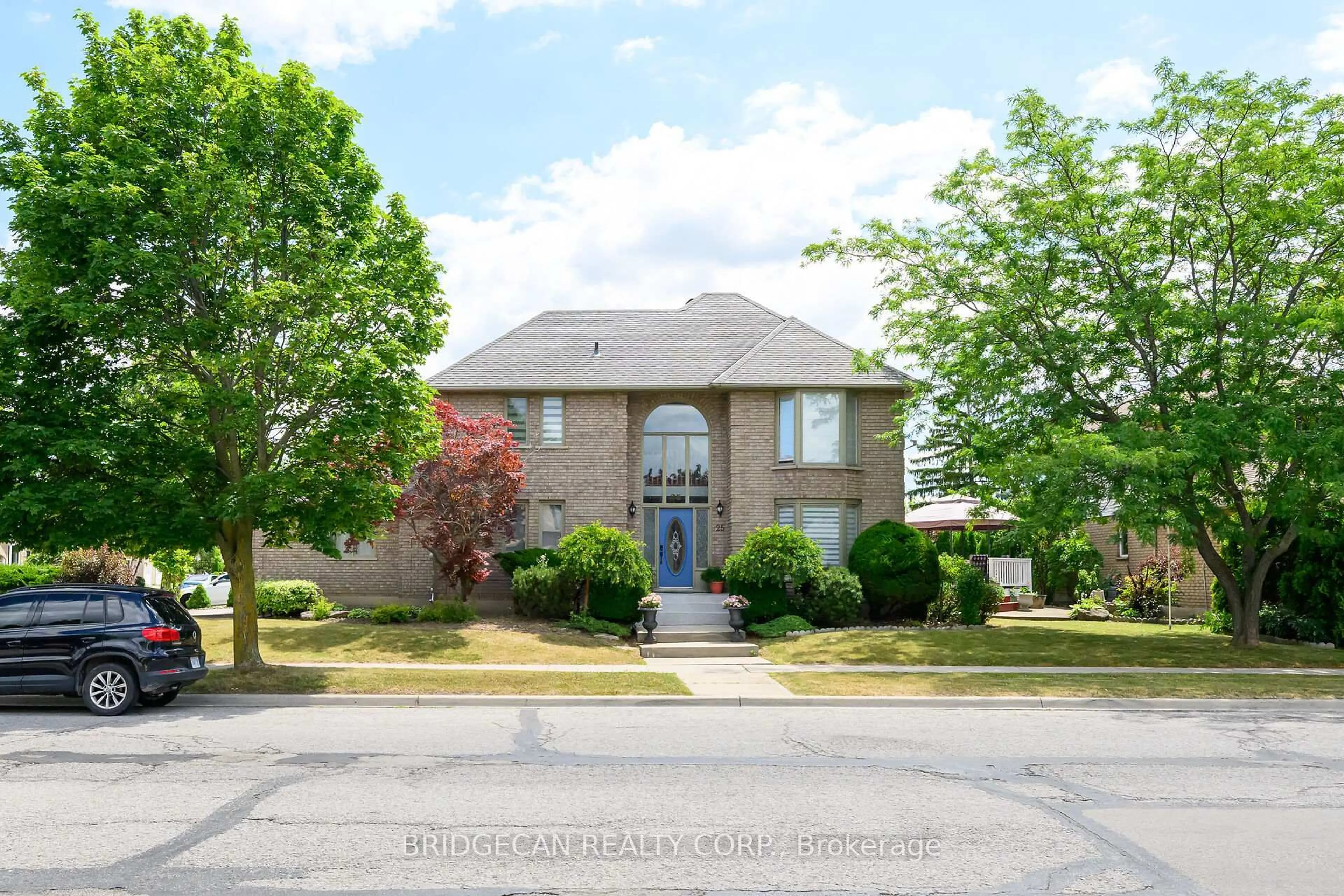 Home with brick exterior material, street for 25 Highbury Dr, Hamilton Ontario L8J 2T3