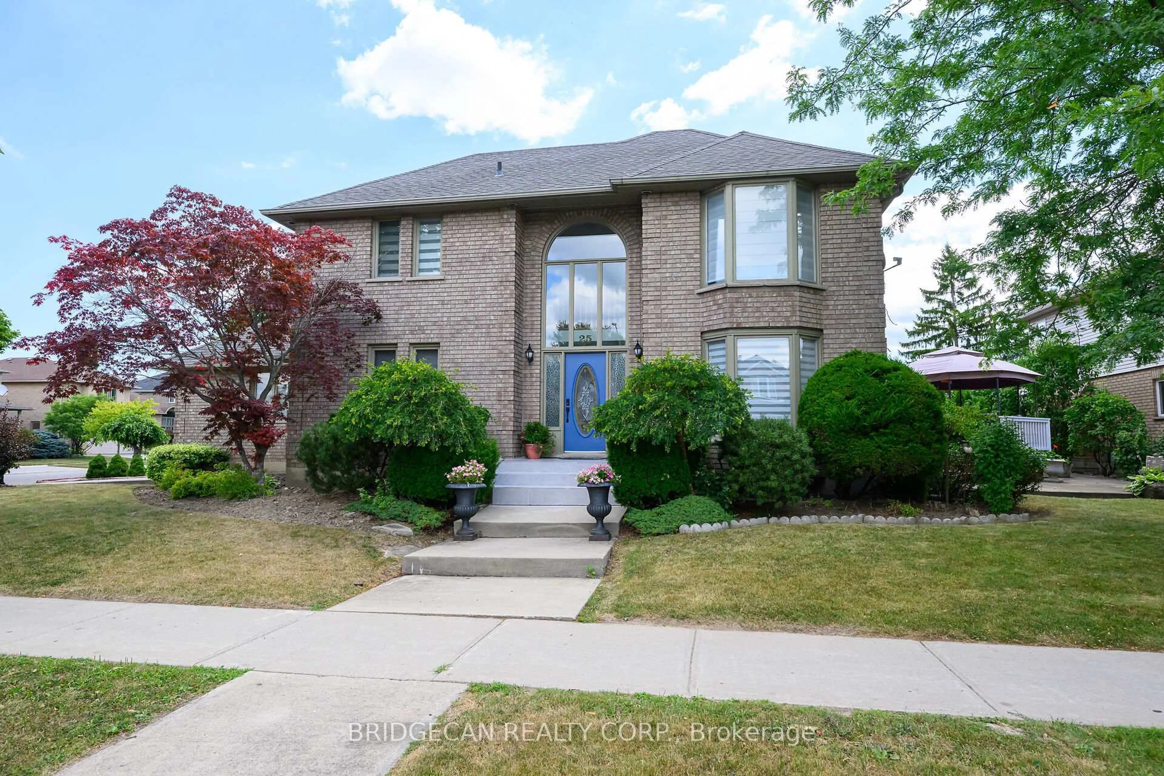 Home with brick exterior material, street for 25 Highbury Dr, Hamilton Ontario L8J 2T3