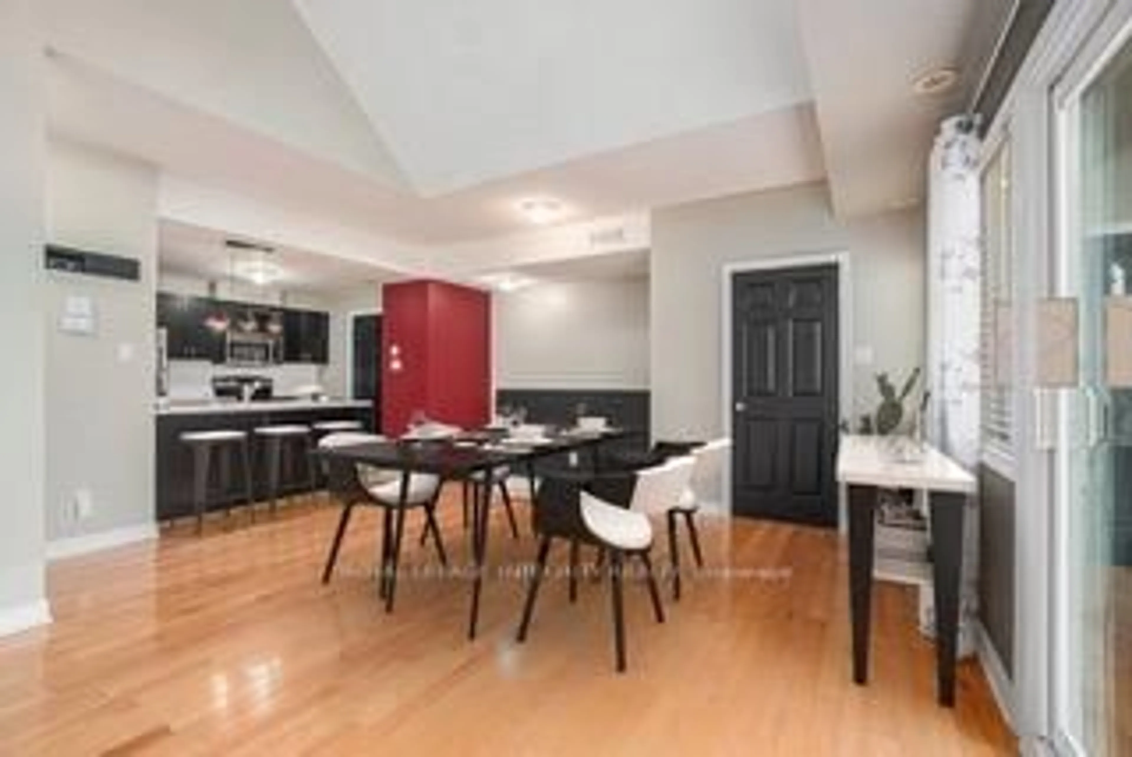 Open concept kitchen, unknown for 759 Cedar Creek Dr, Ottawa Ontario K1T 0B3