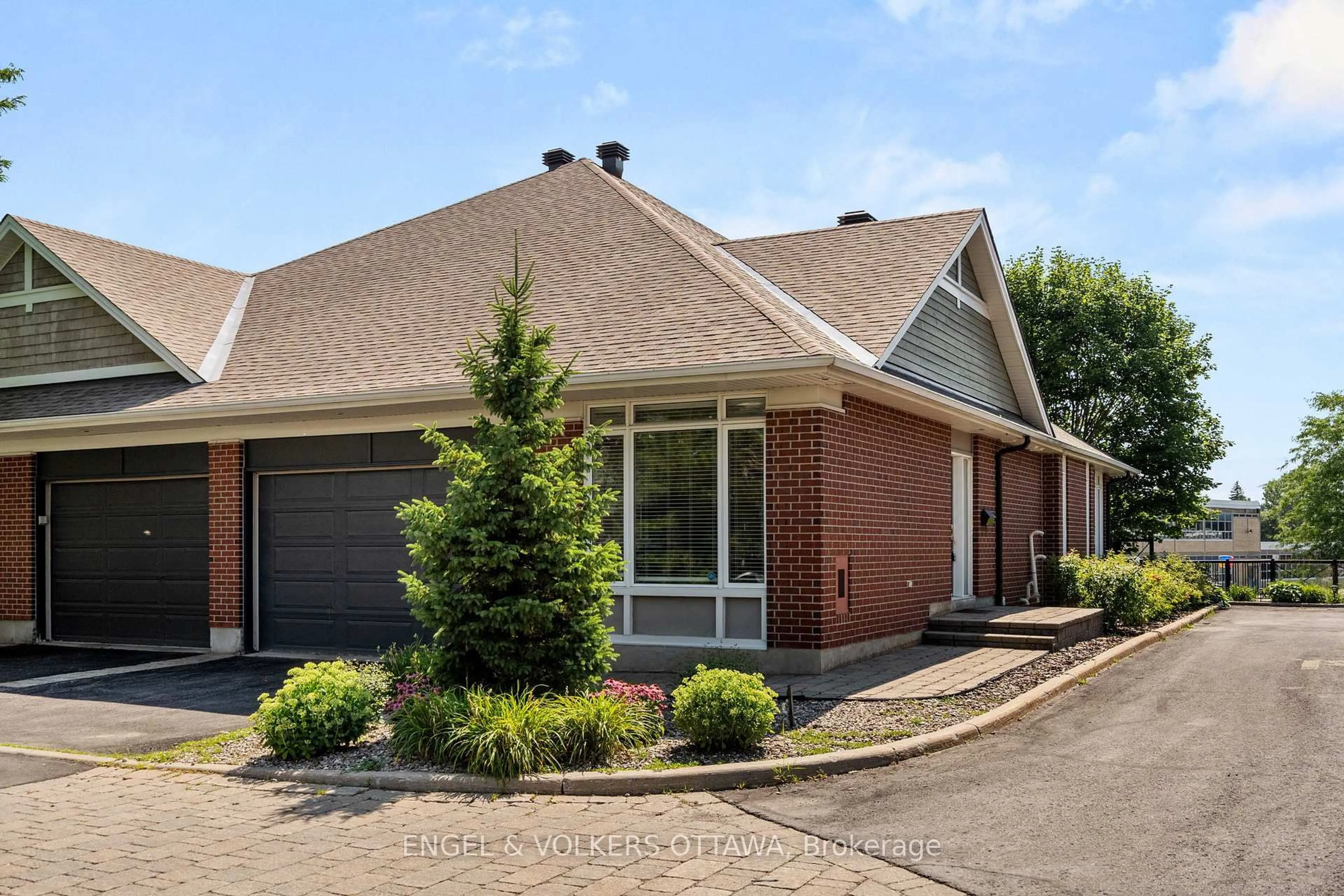 Home with brick exterior material, street for 120 Manorhill Private, Ottawa Ontario K1H 2J4