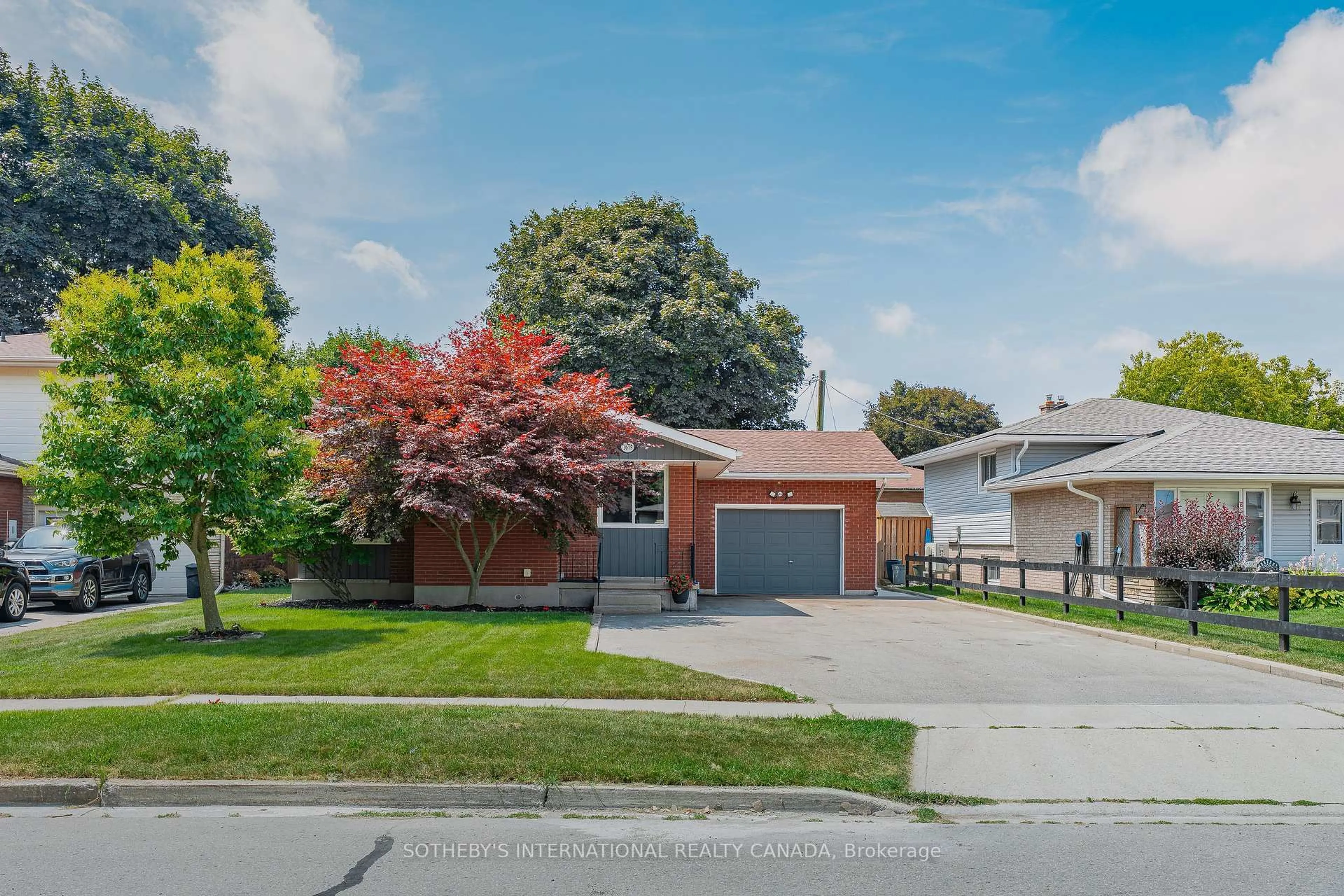 Home with brick exterior material, street for 1679 Holley Cres, Cambridge Ontario N3H 2S4