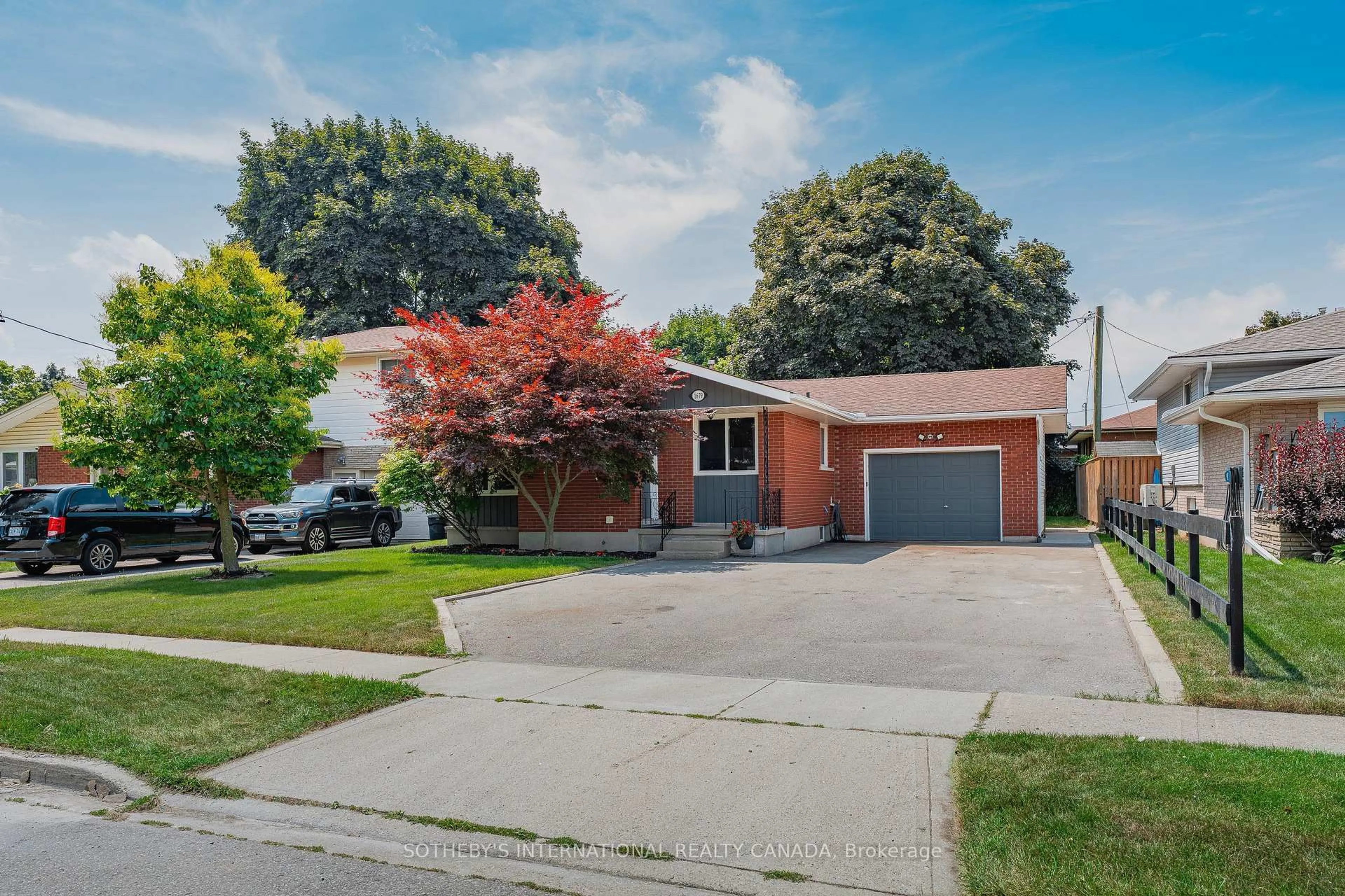 Home with brick exterior material, street for 1679 Holley Cres, Cambridge Ontario N3H 2S4