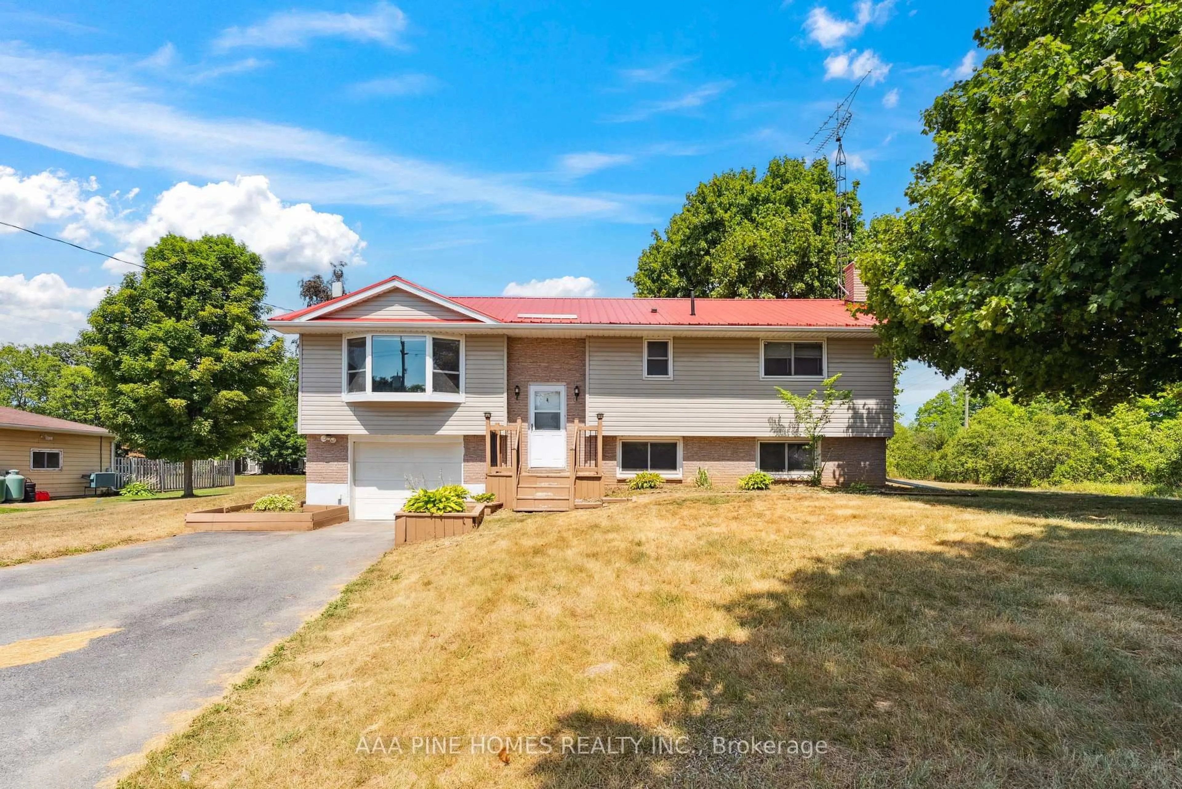 Home with vinyl exterior material, street for 3952 Shannonville Rd, Belleville Ontario K0K 2Y0