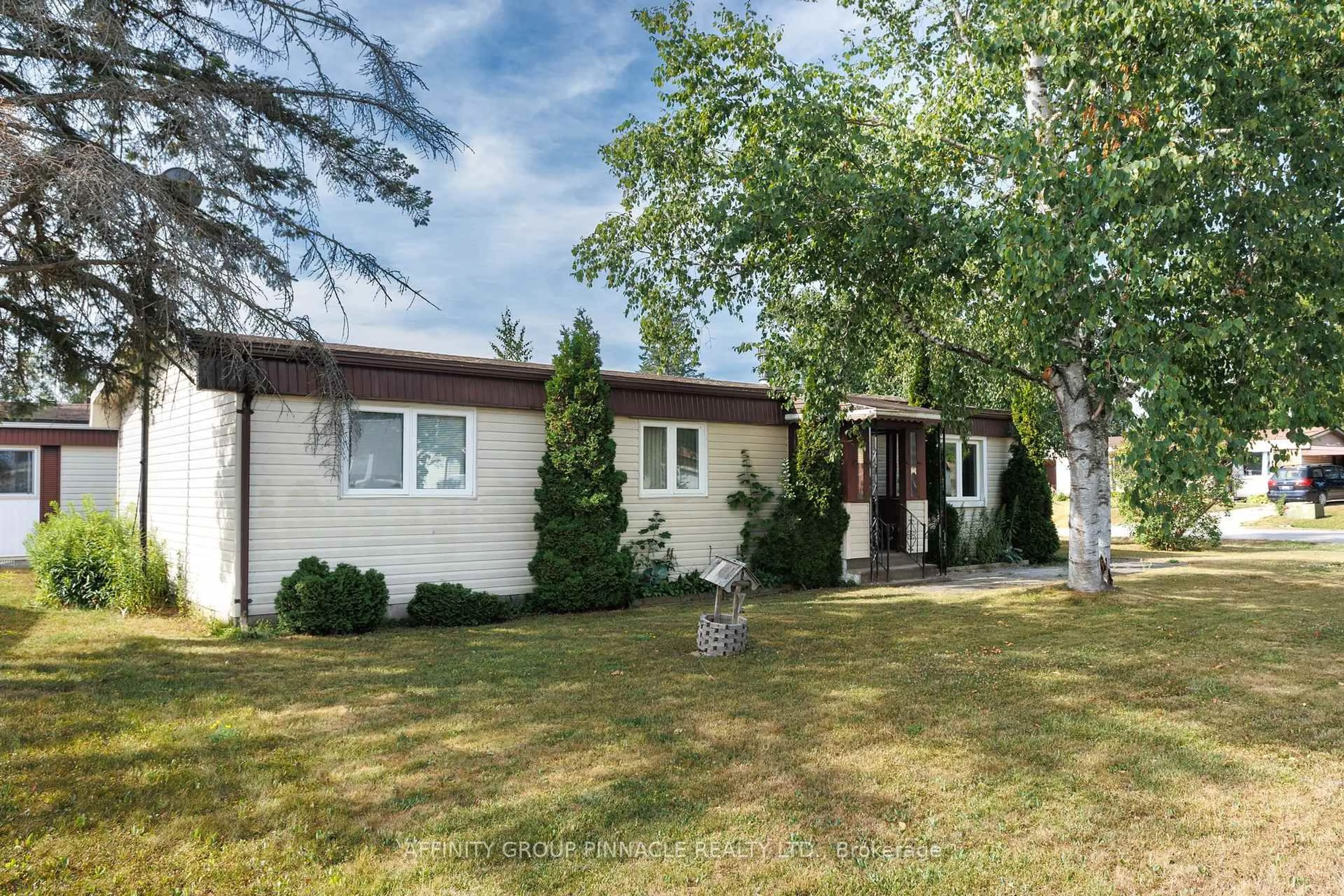 Home with vinyl exterior material, street for 15 Circle Dr, Kawartha Lakes Ontario K9V 0H7