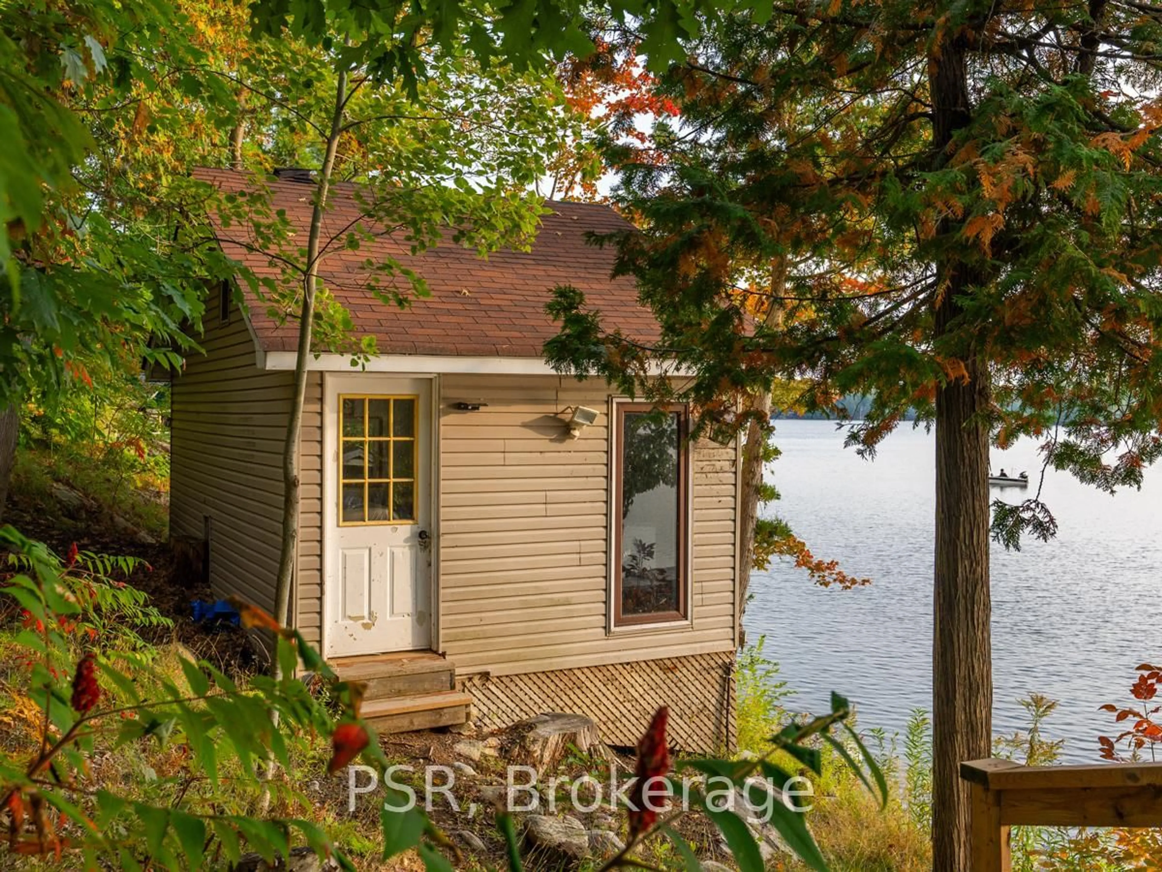Patio, water/lake/river/ocean view for 1-1356 & 1357 Peninsula Rd, Muskoka Lakes Ontario P0B 1J0