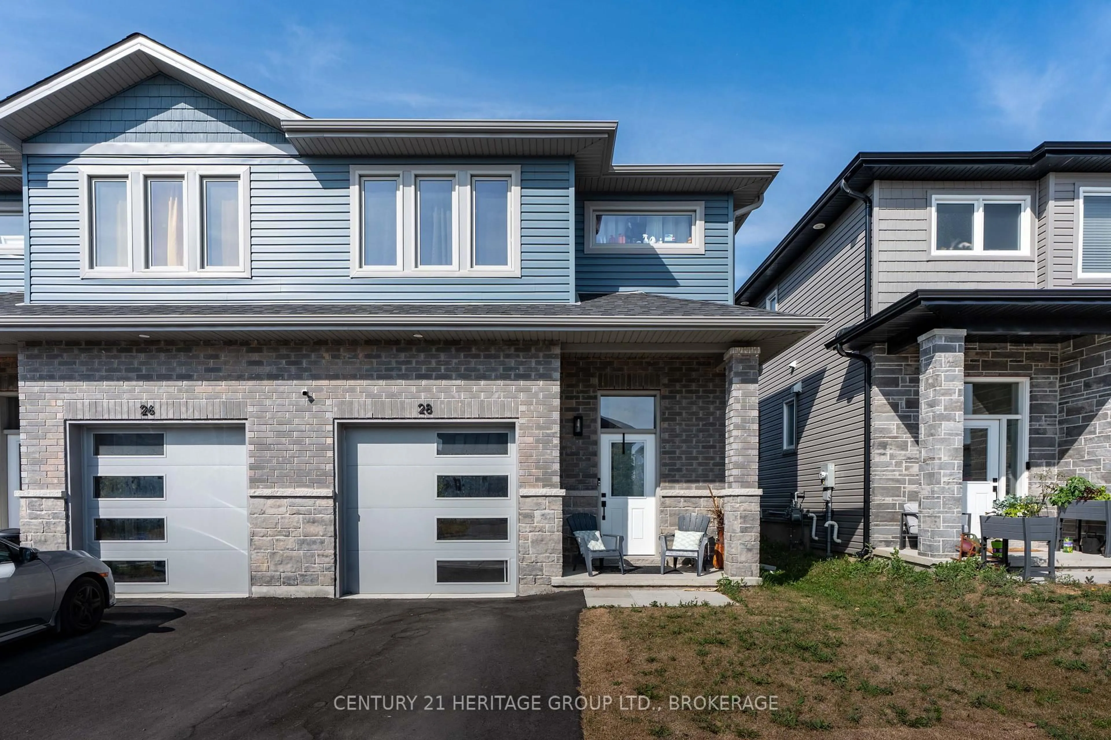 Home with brick exterior material, street for 28 Dusenbury Dr, Bissett Creek Ontario K0H 2H0