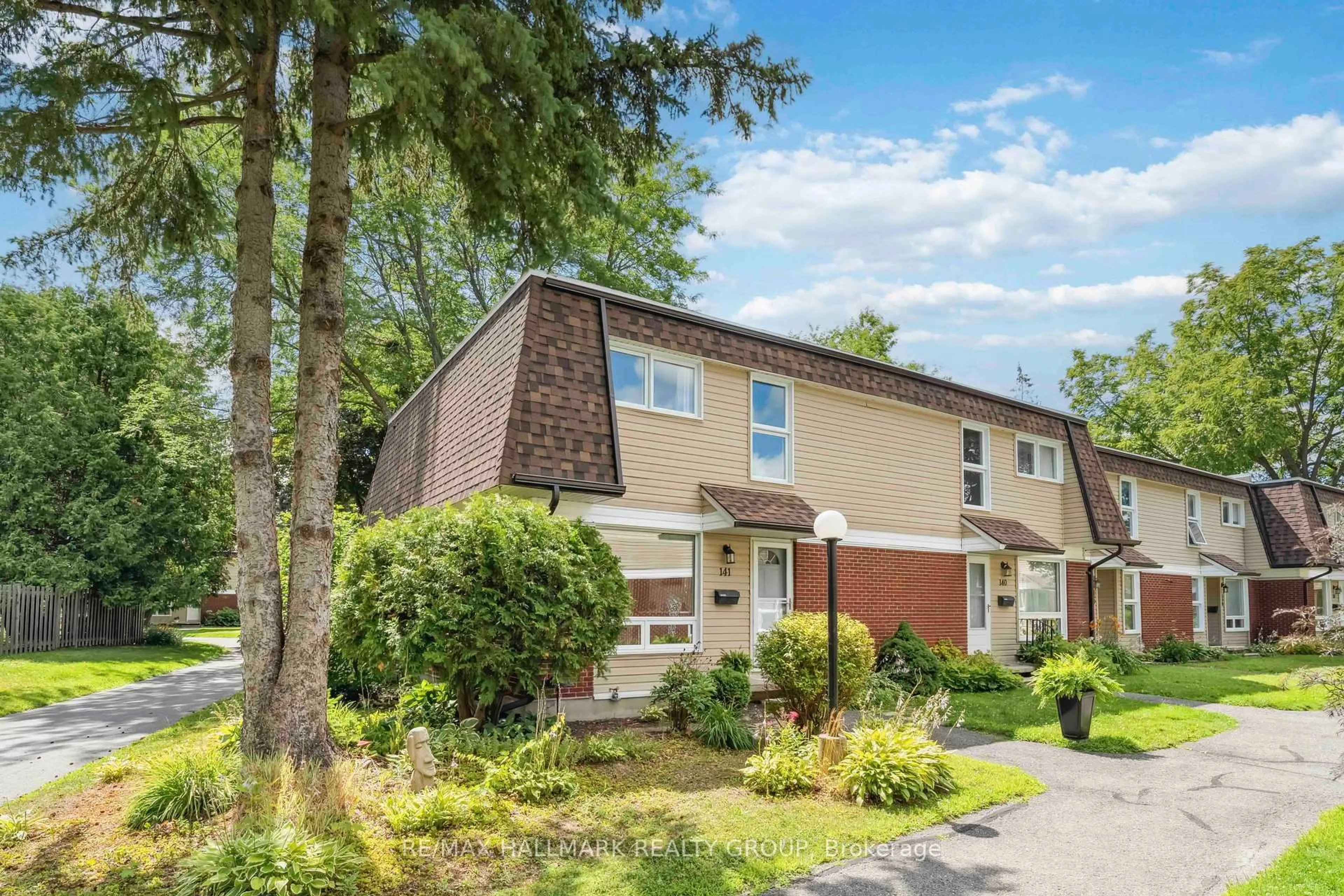 Unknown for 141 Rutherford Crt, Ottawa Ontario K2K 1N5