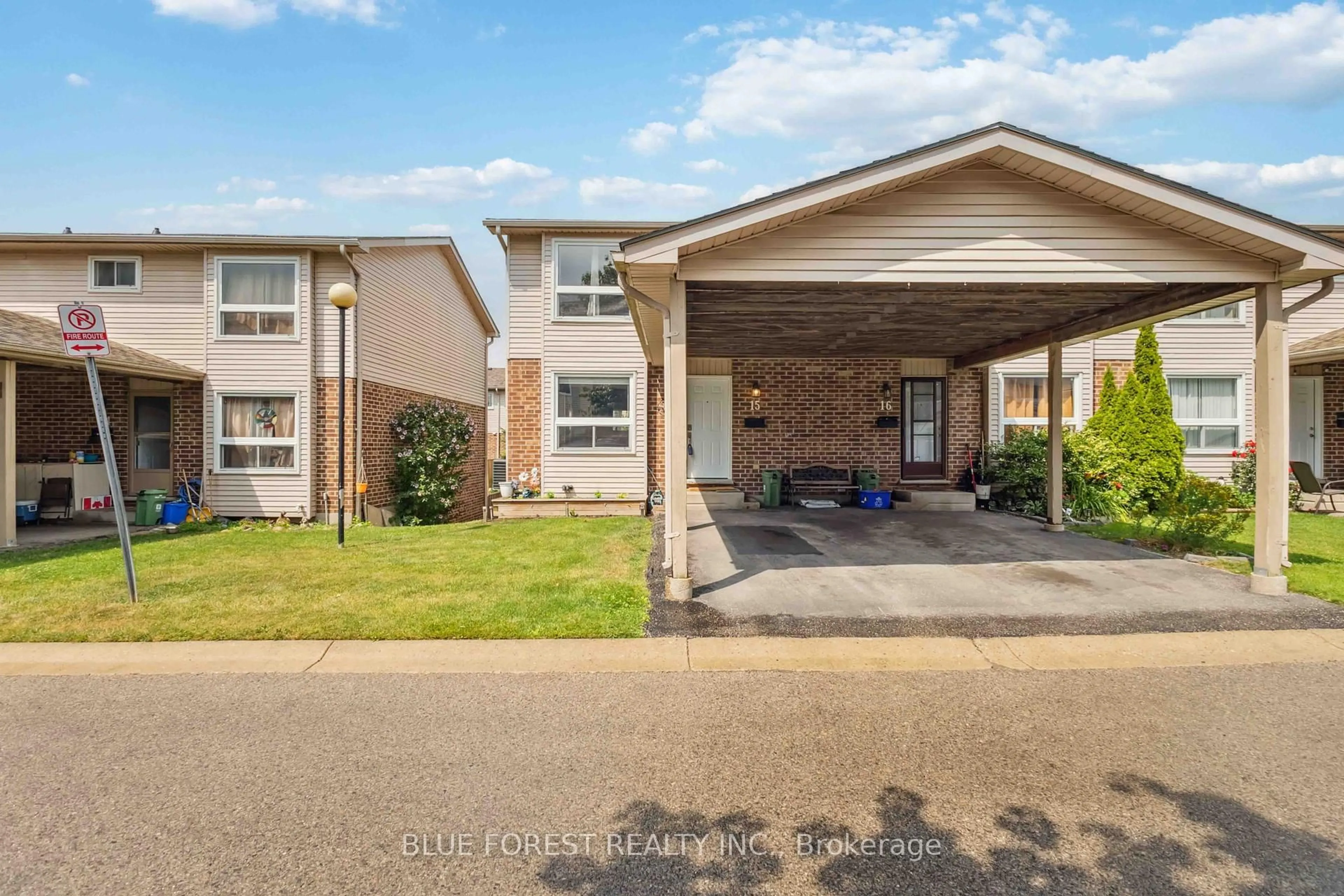 Unknown for 450 Pond Mills Rd #15, London South Ontario N5Z 4X2