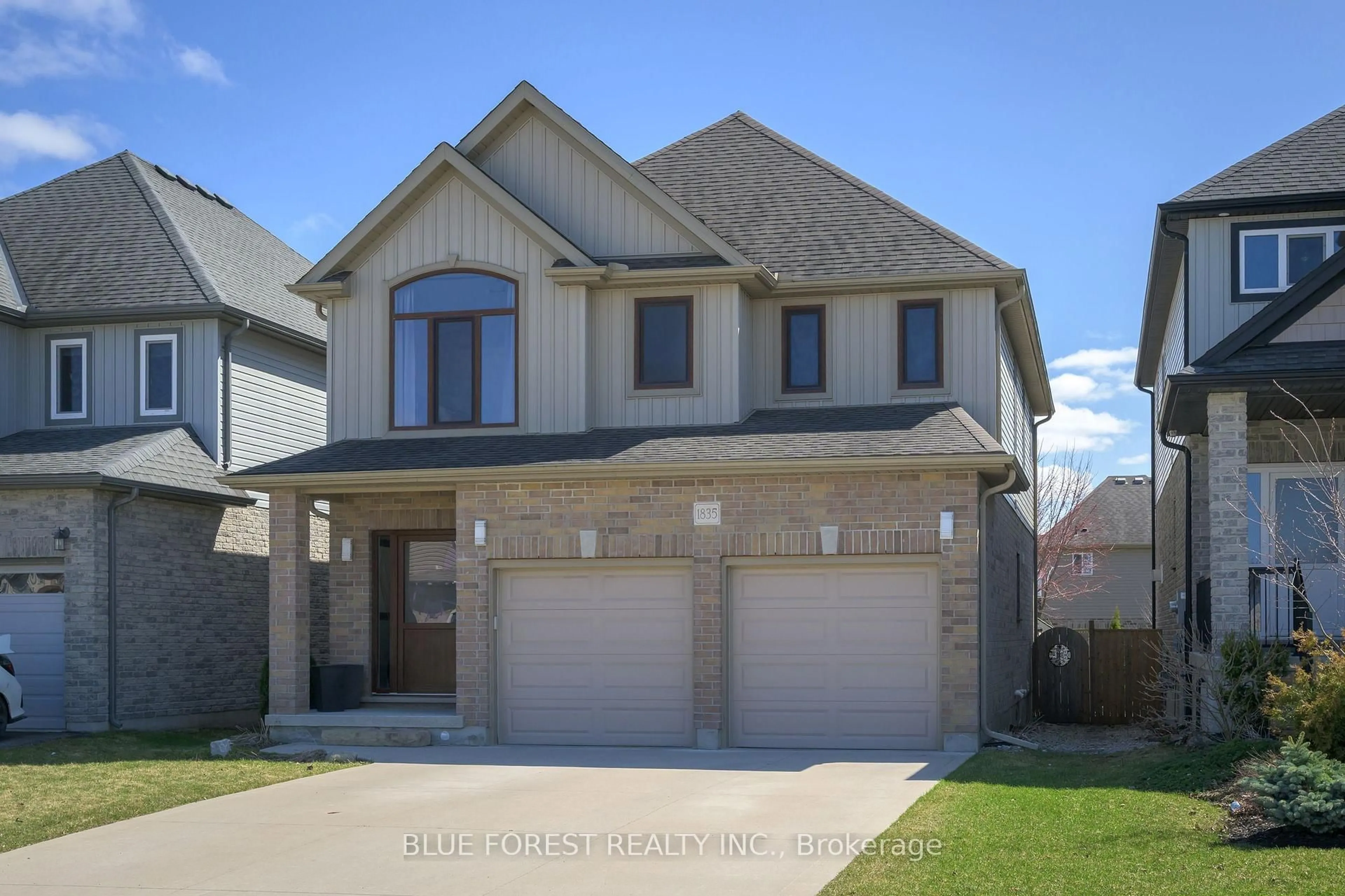 Home with brick exterior material, street for 1835 CEDARPARK Dr, London North Ontario N5X 0C7