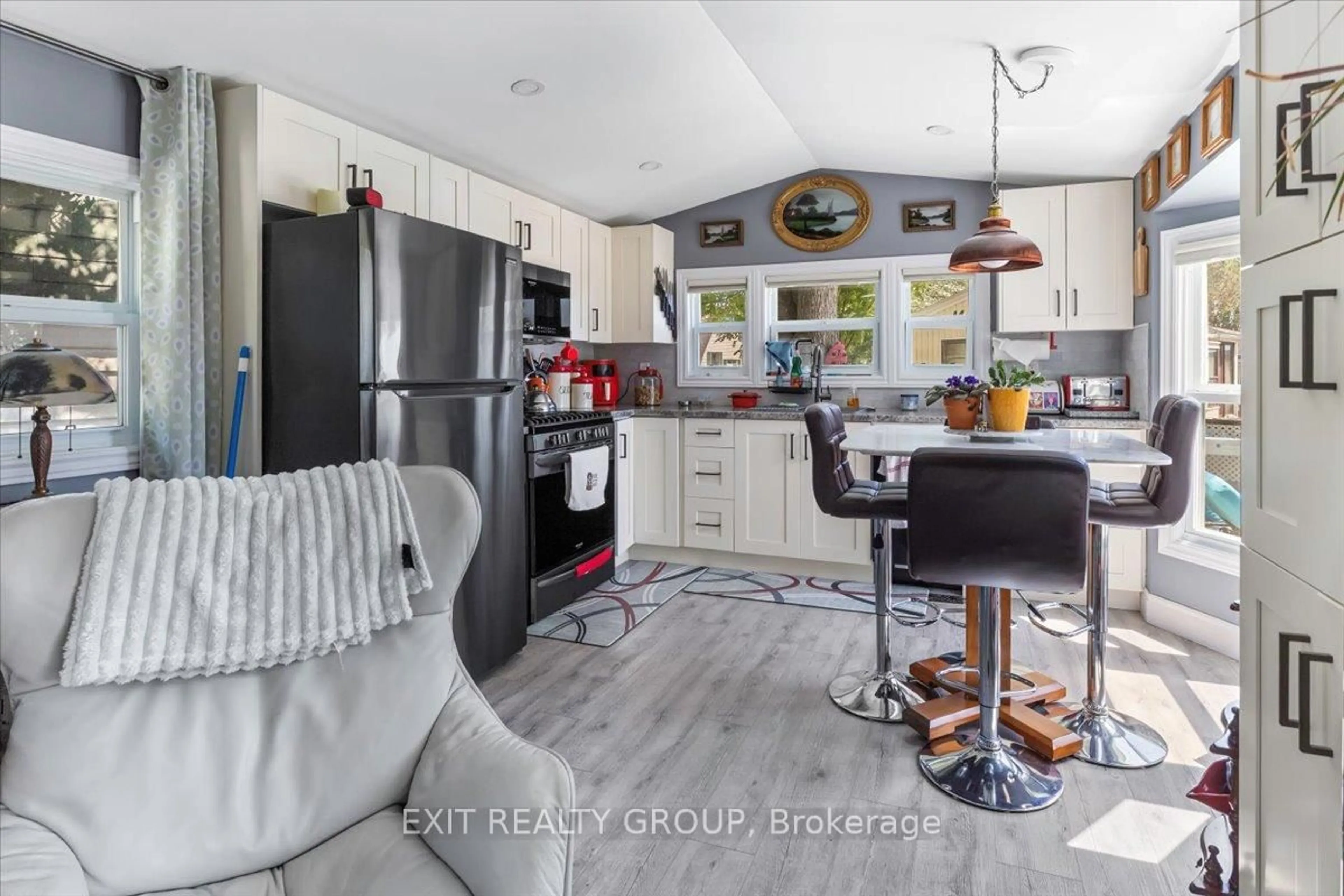 Open concept kitchen, unknown for 116 Cedardale Rd #1, Brighton Ontario K0K 1H0