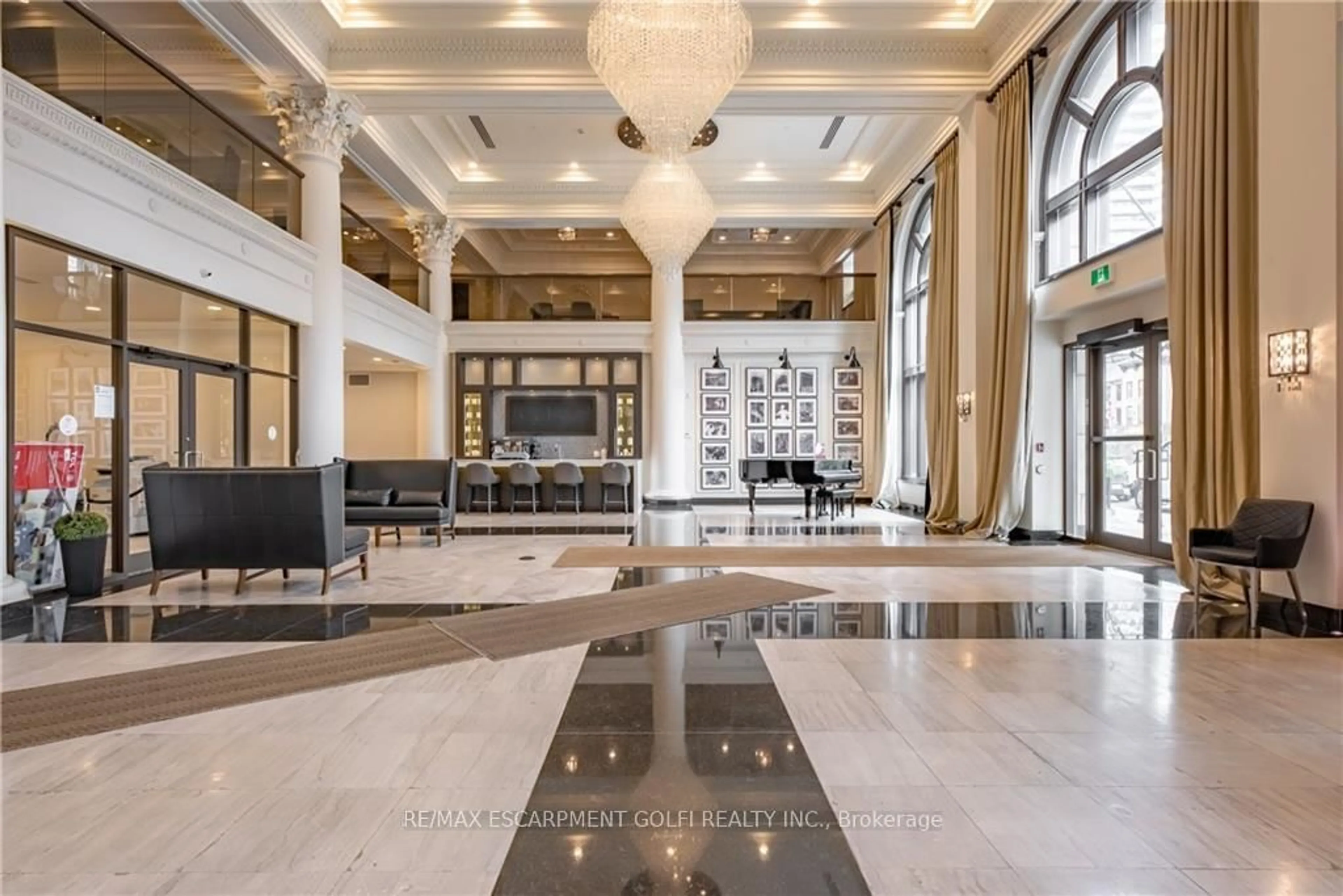 Lobby for 112 King St #1006, Hamilton Ontario L8N 1A8