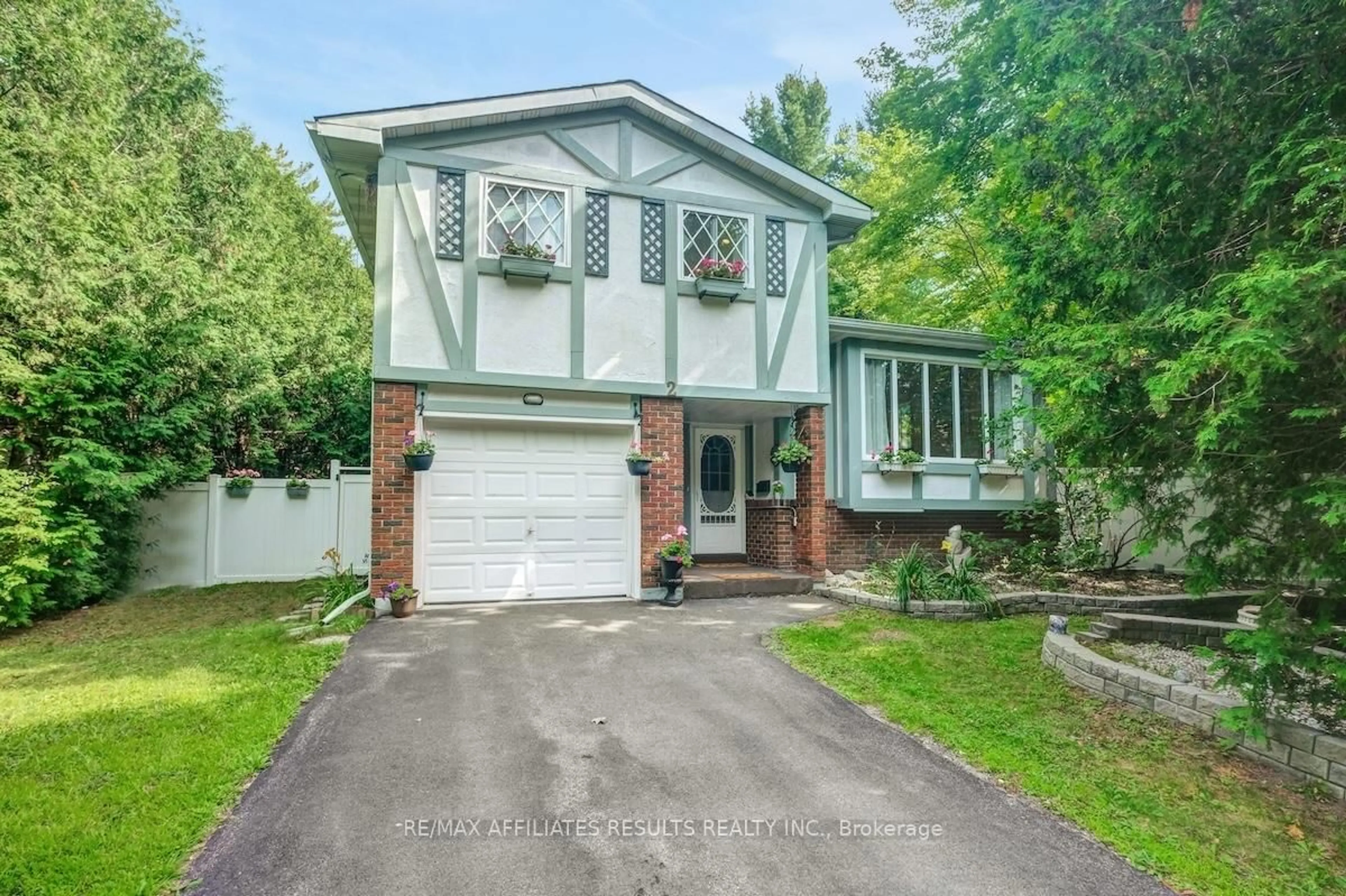 Home with brick exterior material, street for 2 Wedgewood Cres, Ottawa Ontario K1B 4B4