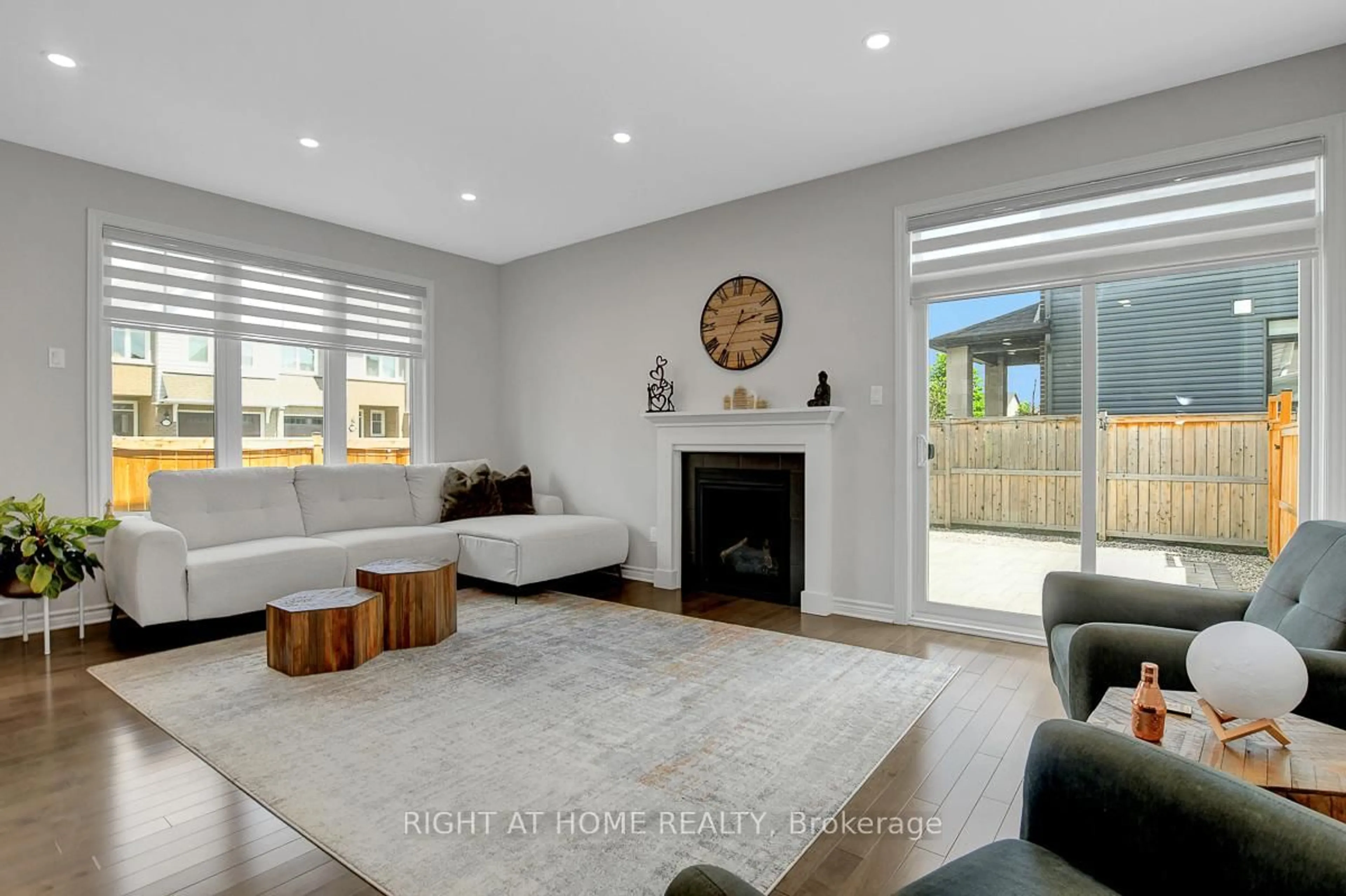 Living room with furniture, unknown for 674 Putney Cres, Ottawa Ontario K2S 2N7