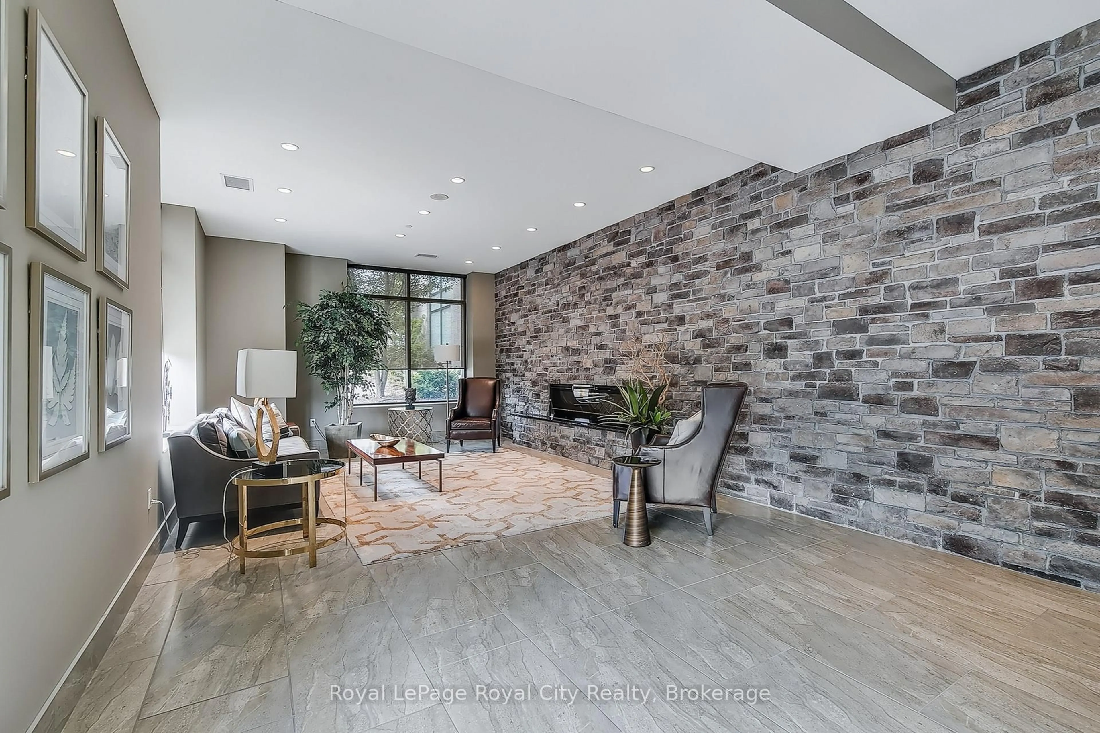 Unknown for 160 Macdonell St #1005, Guelph Ontario N1H 0A9