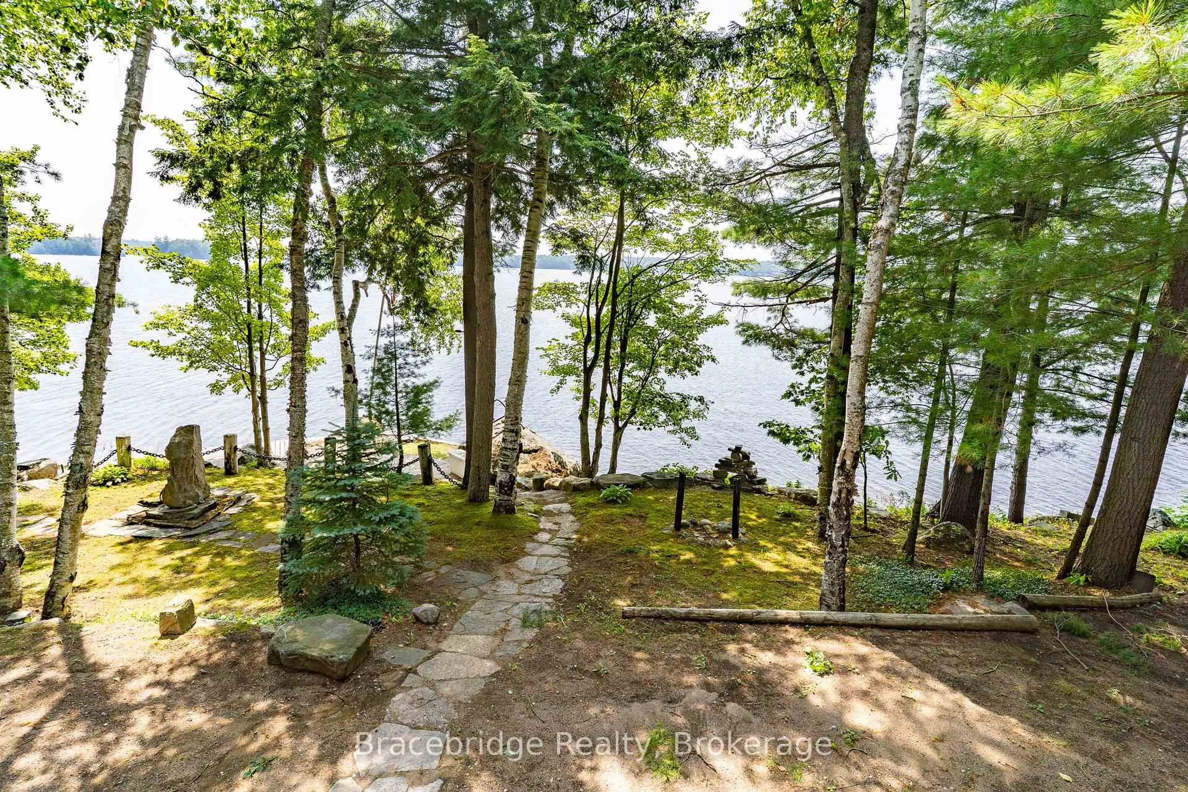 Patio, water/lake/river/ocean view for 1568 Milne Rd, Bracebridge Ontario P1L 1X1