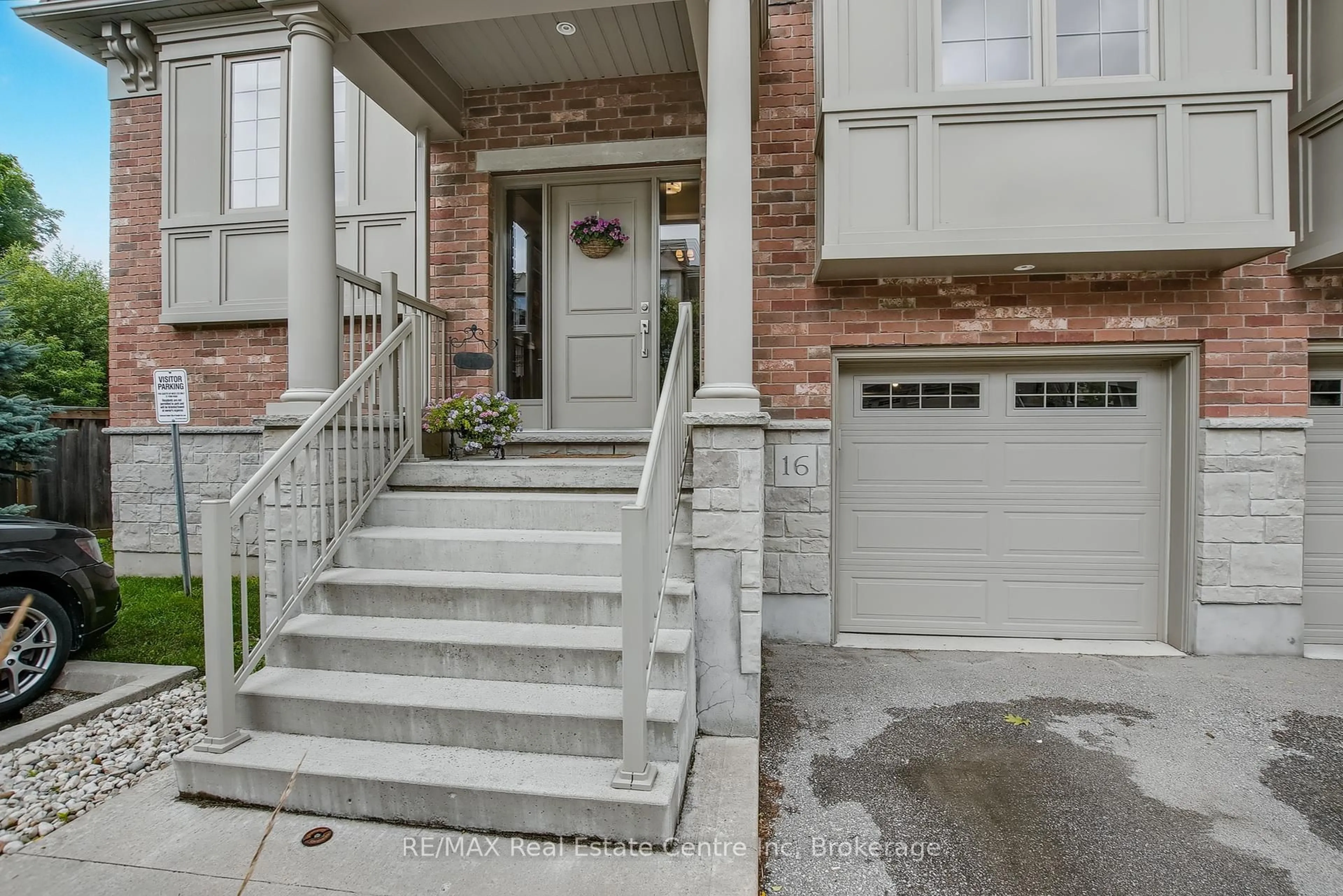 Unknown for 72 York Rd #16, Guelph Ontario N1E 0M3