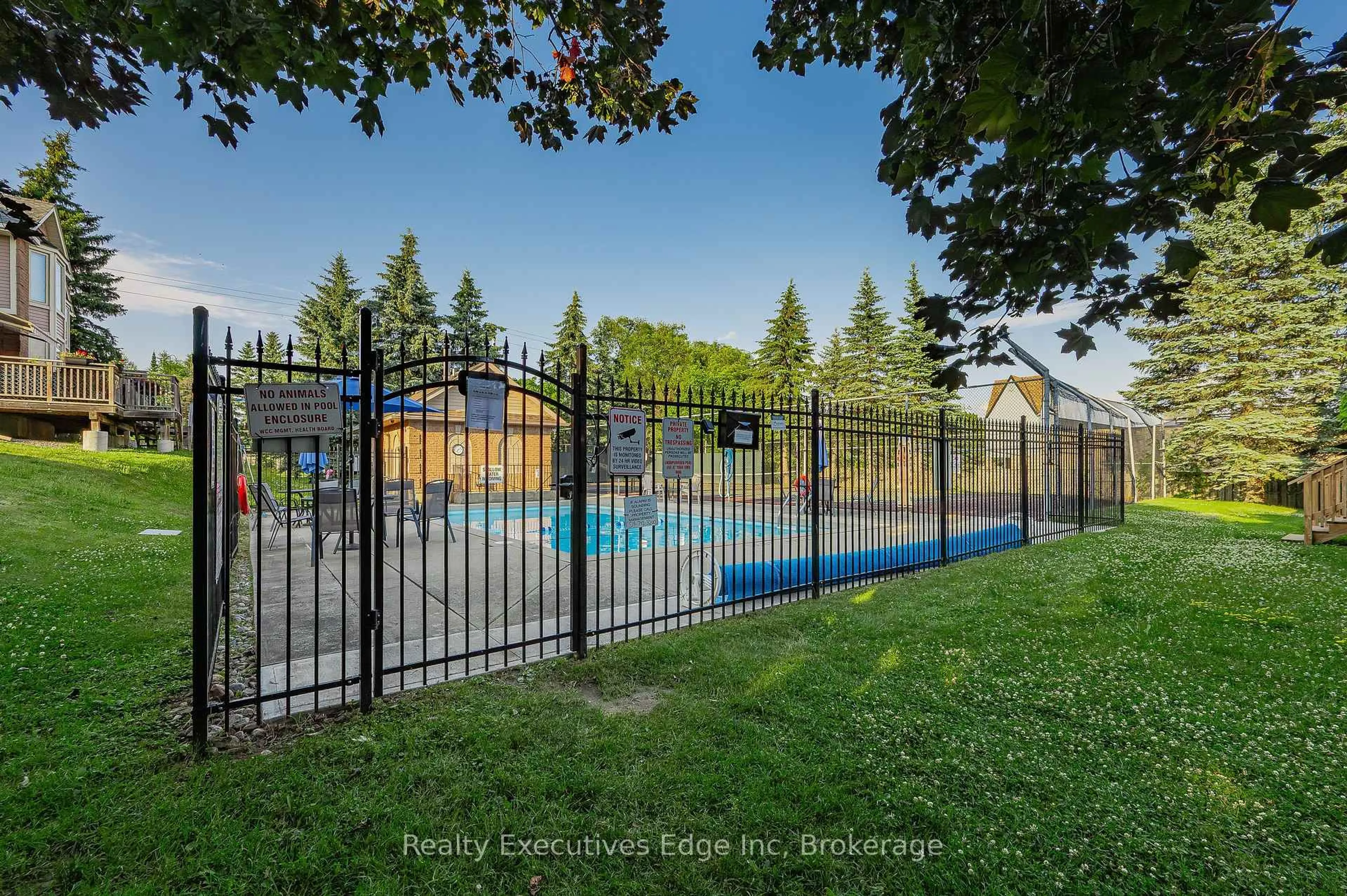 Pool for 941 Gordon St #50, Guelph Ontario N1G 4R9
