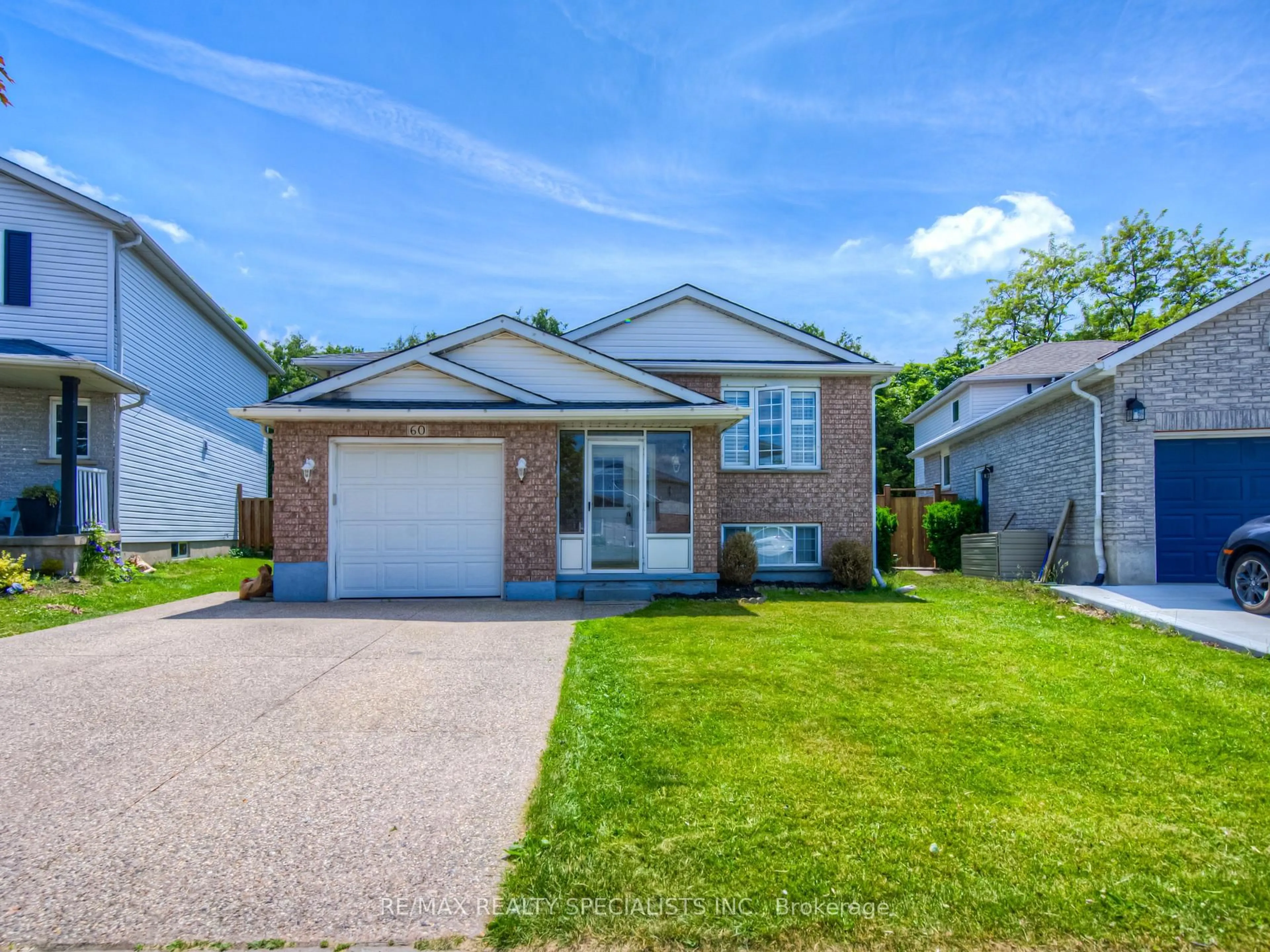 Home with brick exterior material, street for 60 Castlewood Pl, Cambridge Ontario N1R 8K6