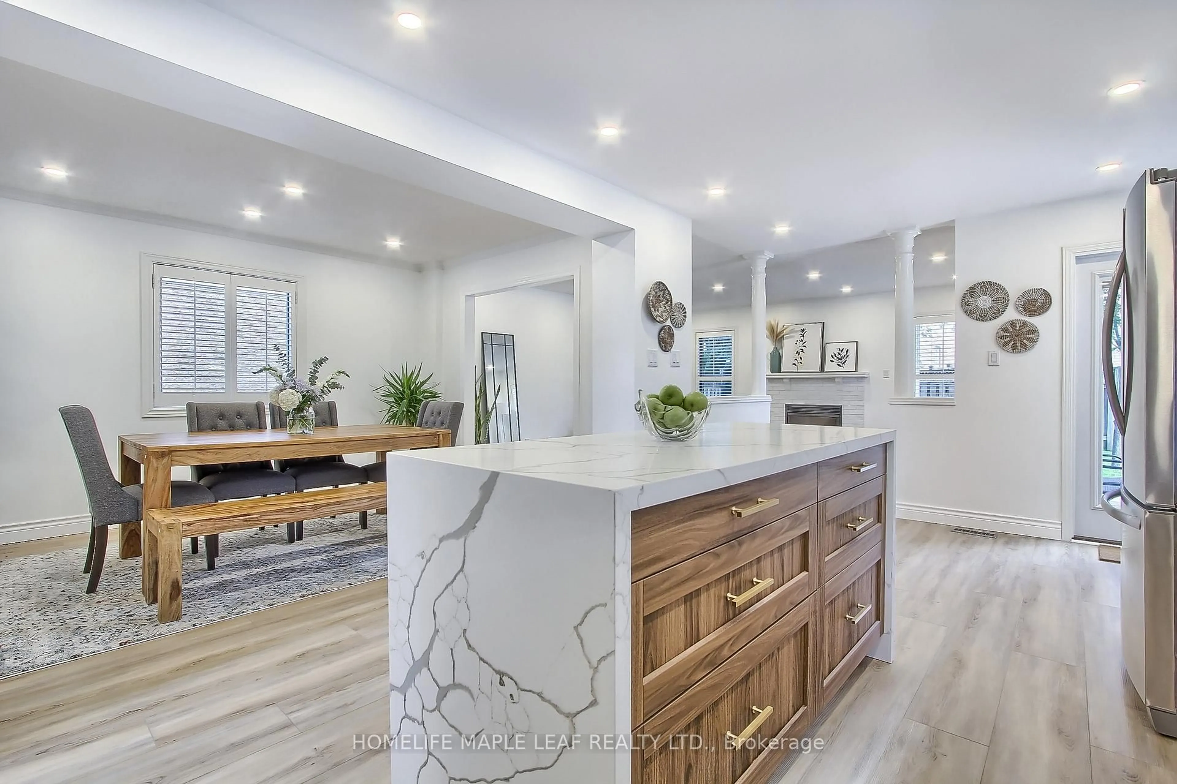 Open concept kitchen, unknown for 39 Segwun Rd, Hamilton Ontario L8B 0K2