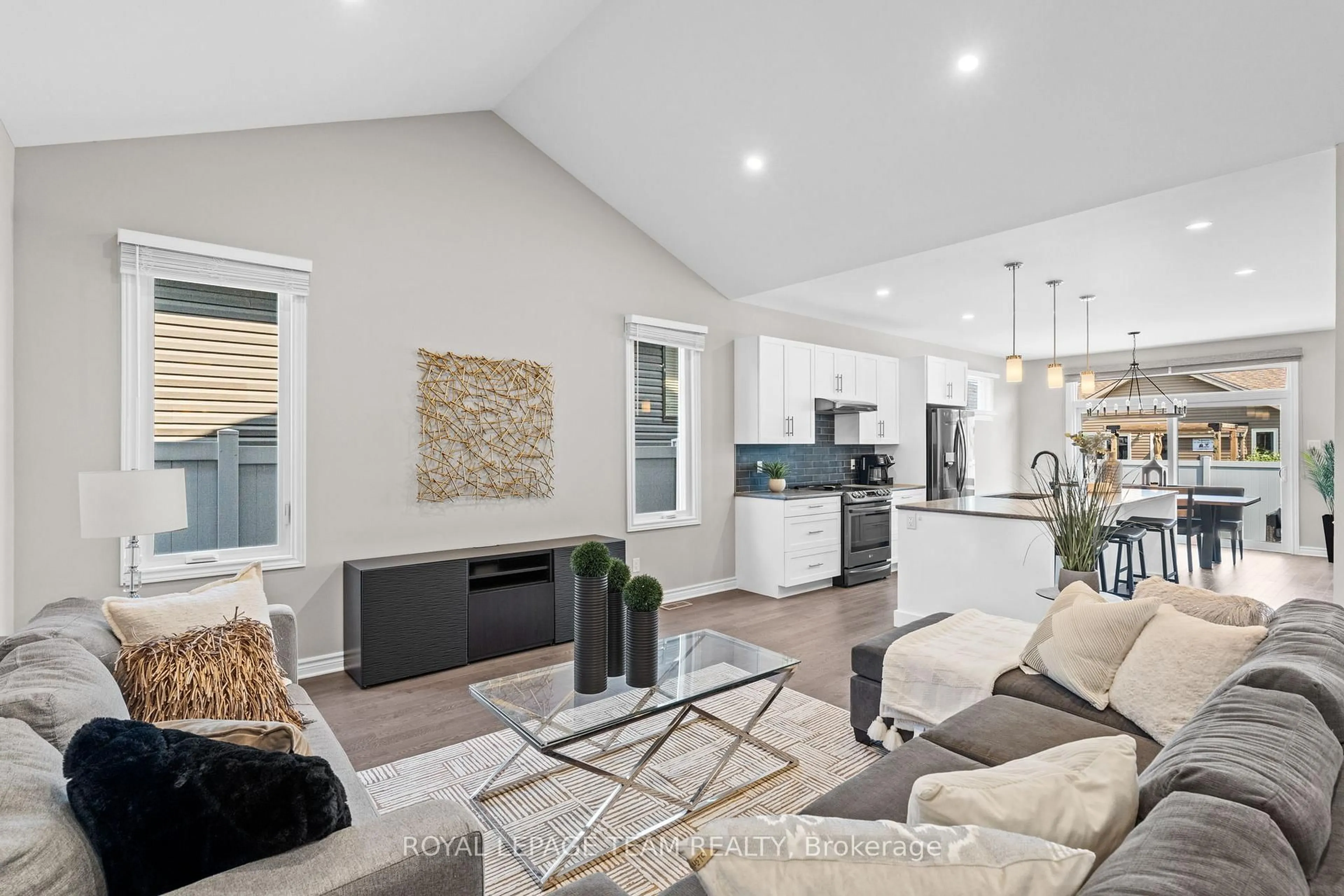 Open concept kitchen, unknown for 851 Reaume St, Almonte Ontario K0A 1A0