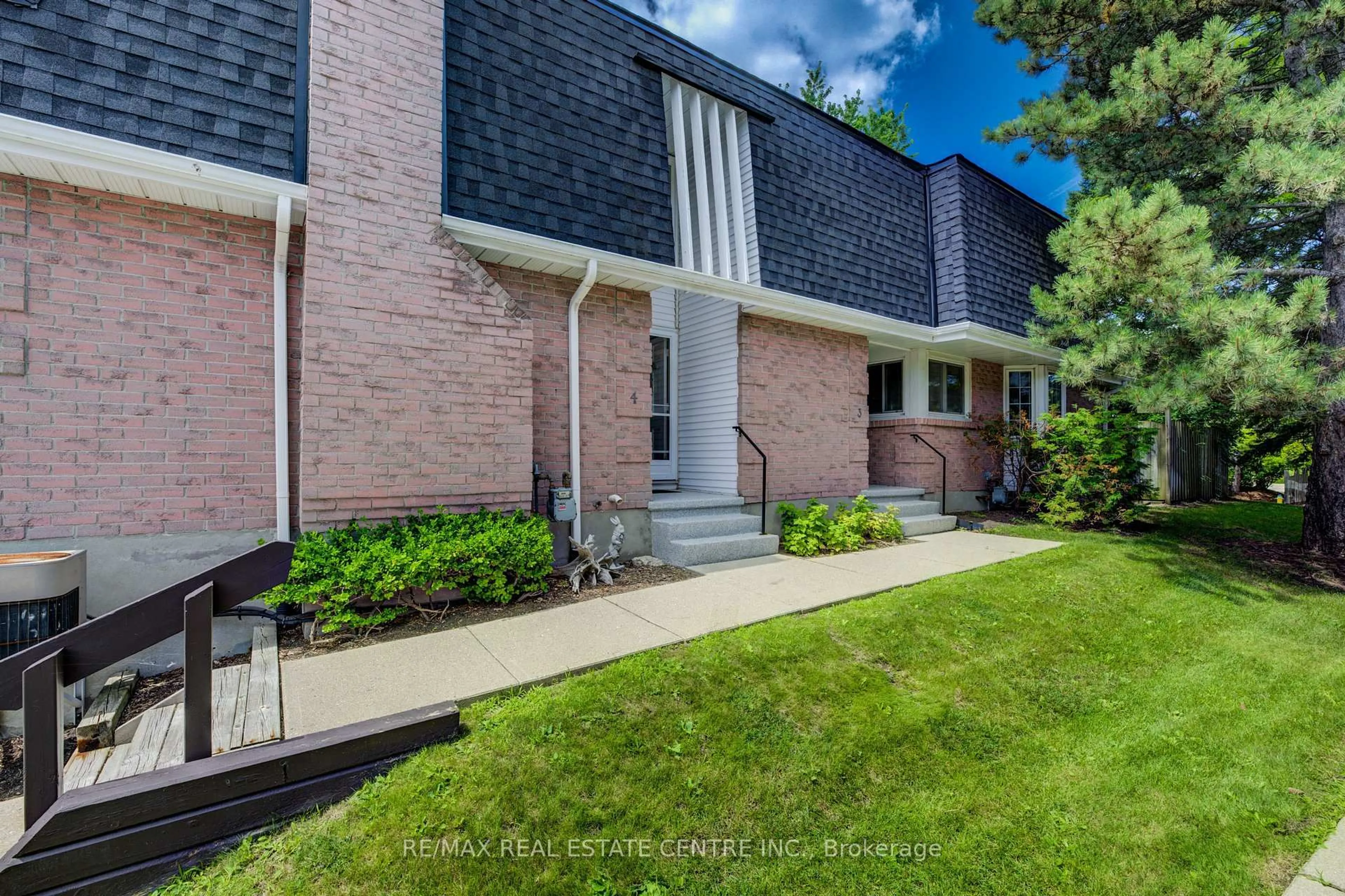 Unknown for 493 Beechwood Dr #4, Waterloo Ontario N2T 1H8