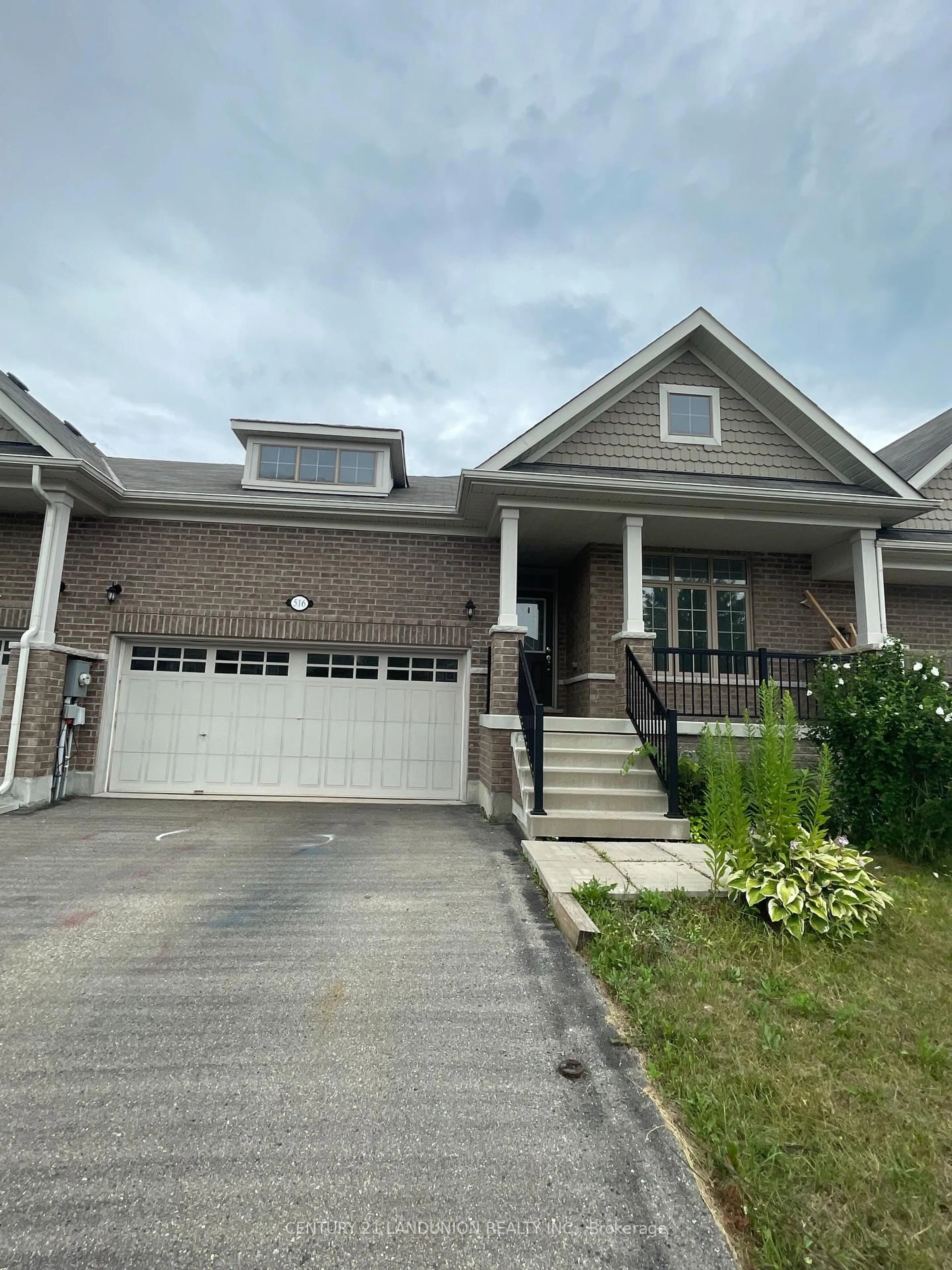 Home with brick exterior material, street for 516 Baldwin Cres, Woodstock Ontario N4T 0G6