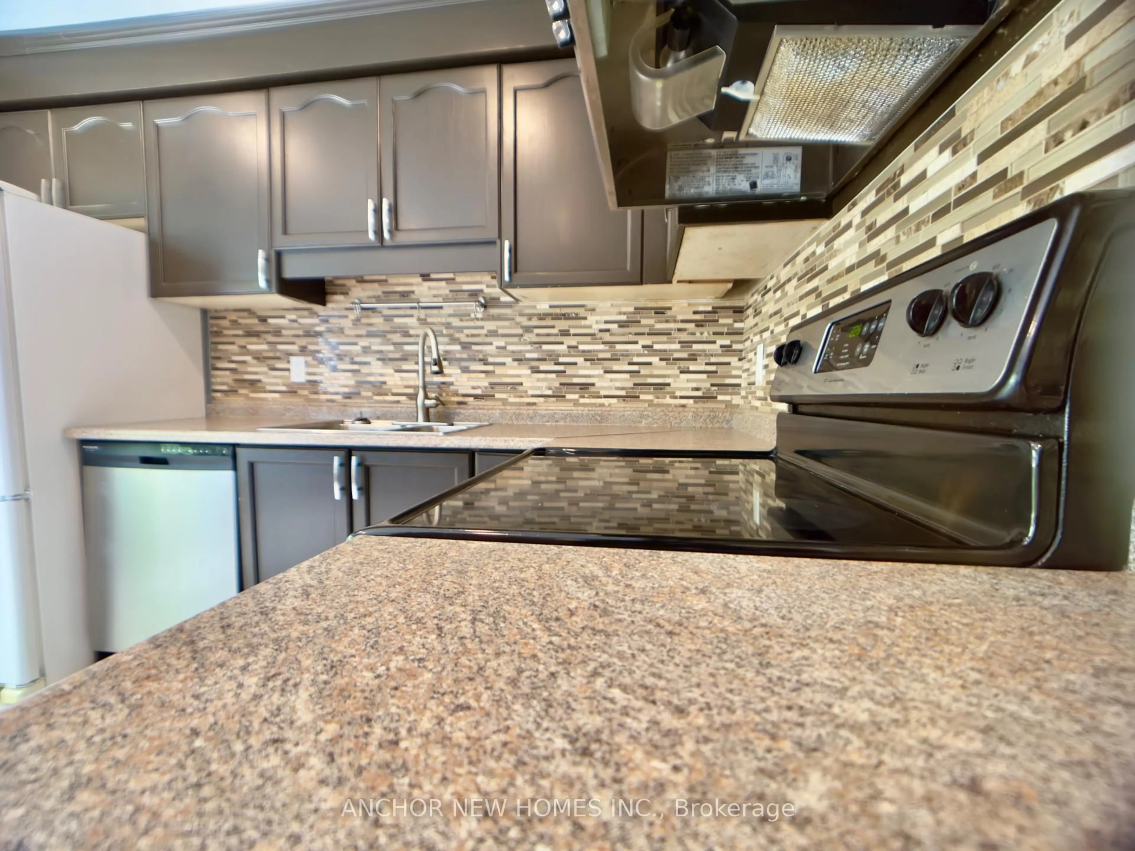 Contemporary kitchen, ceramic/tile floor for 1990 WAVELL St #72, London East Ontario N5V 4N5