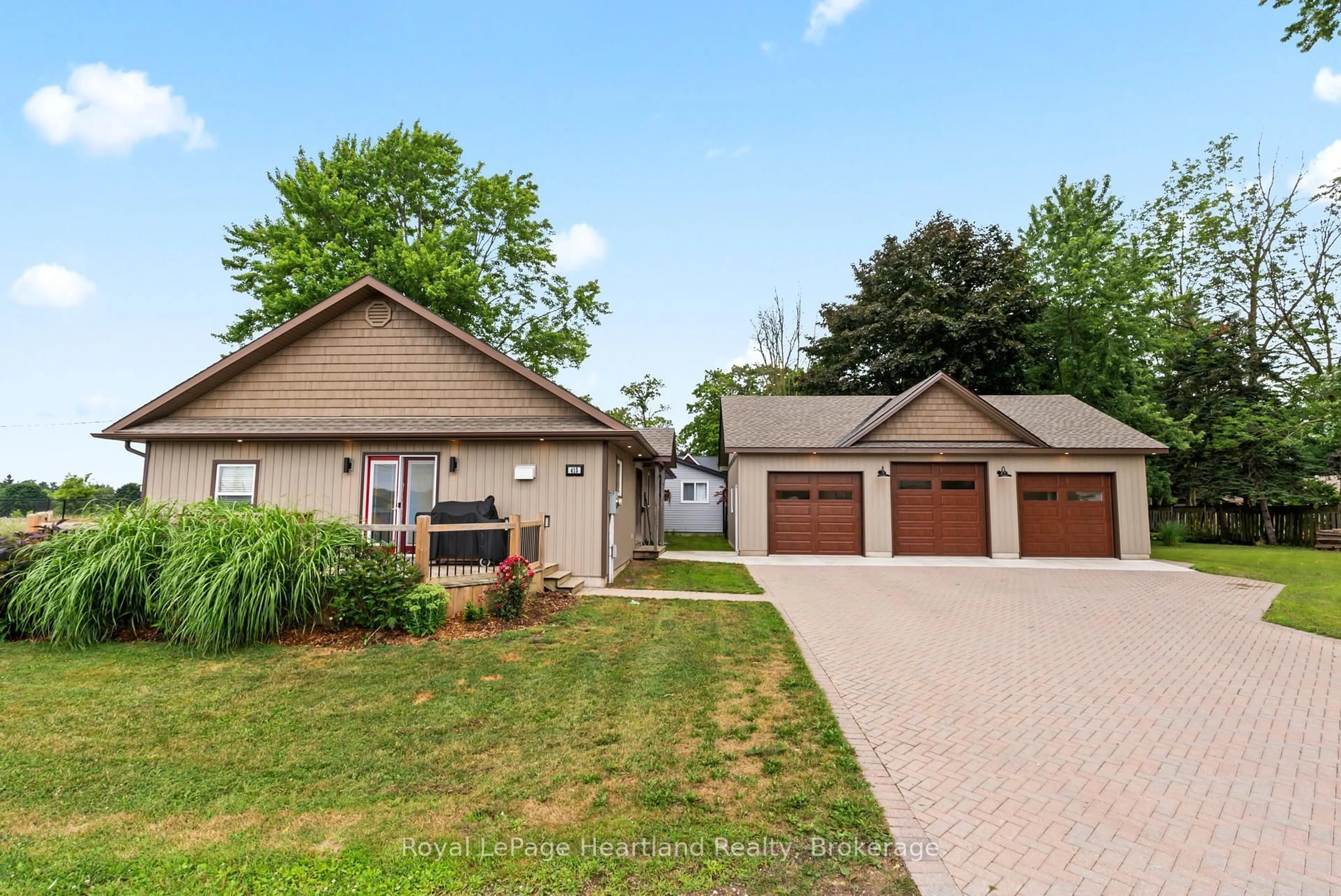 Unknown for 415 Cavan St, Minto Ontario N0G 2P0