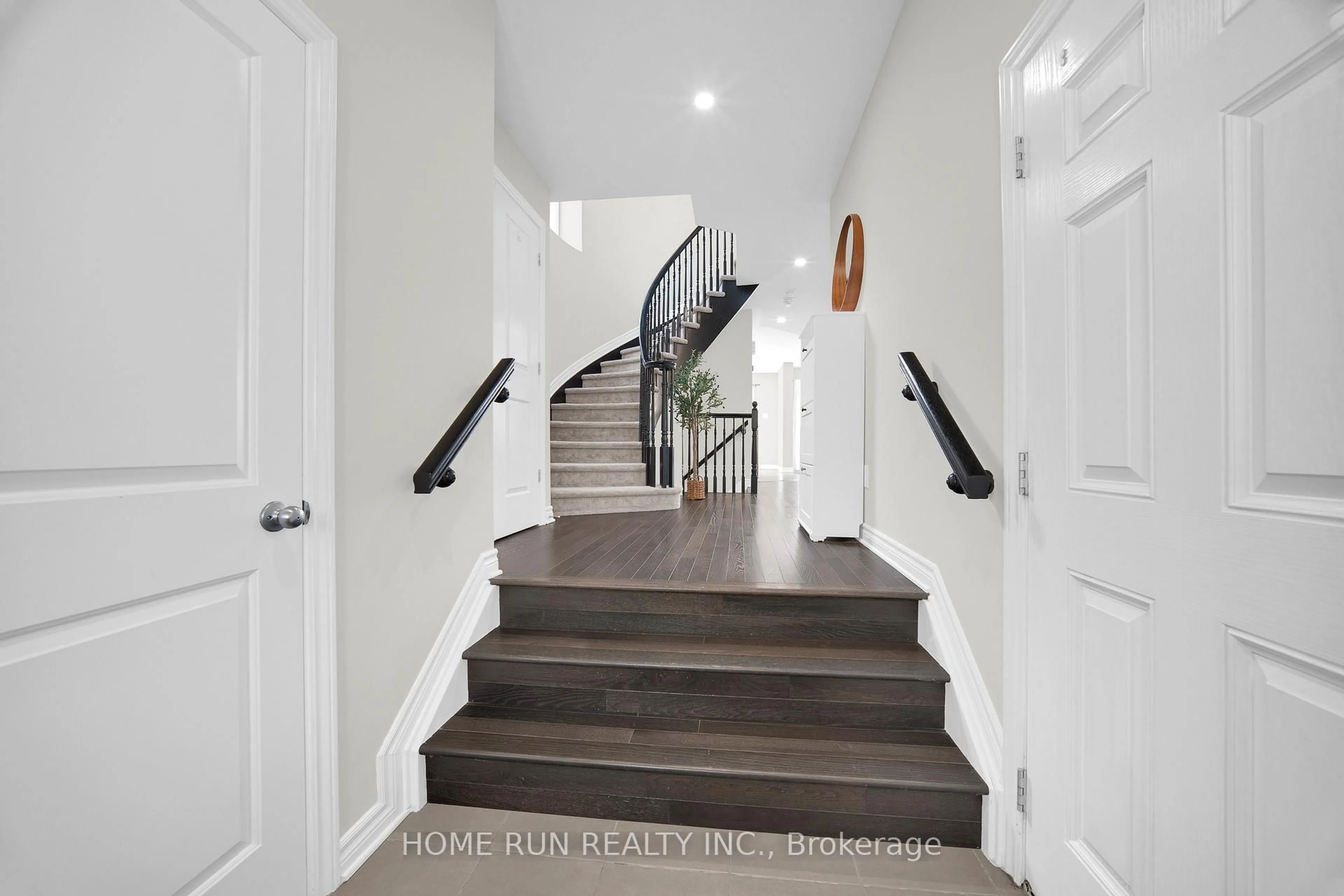 Unknown for 209 Halyard Way, Ottawa Ontario K2T 0L2