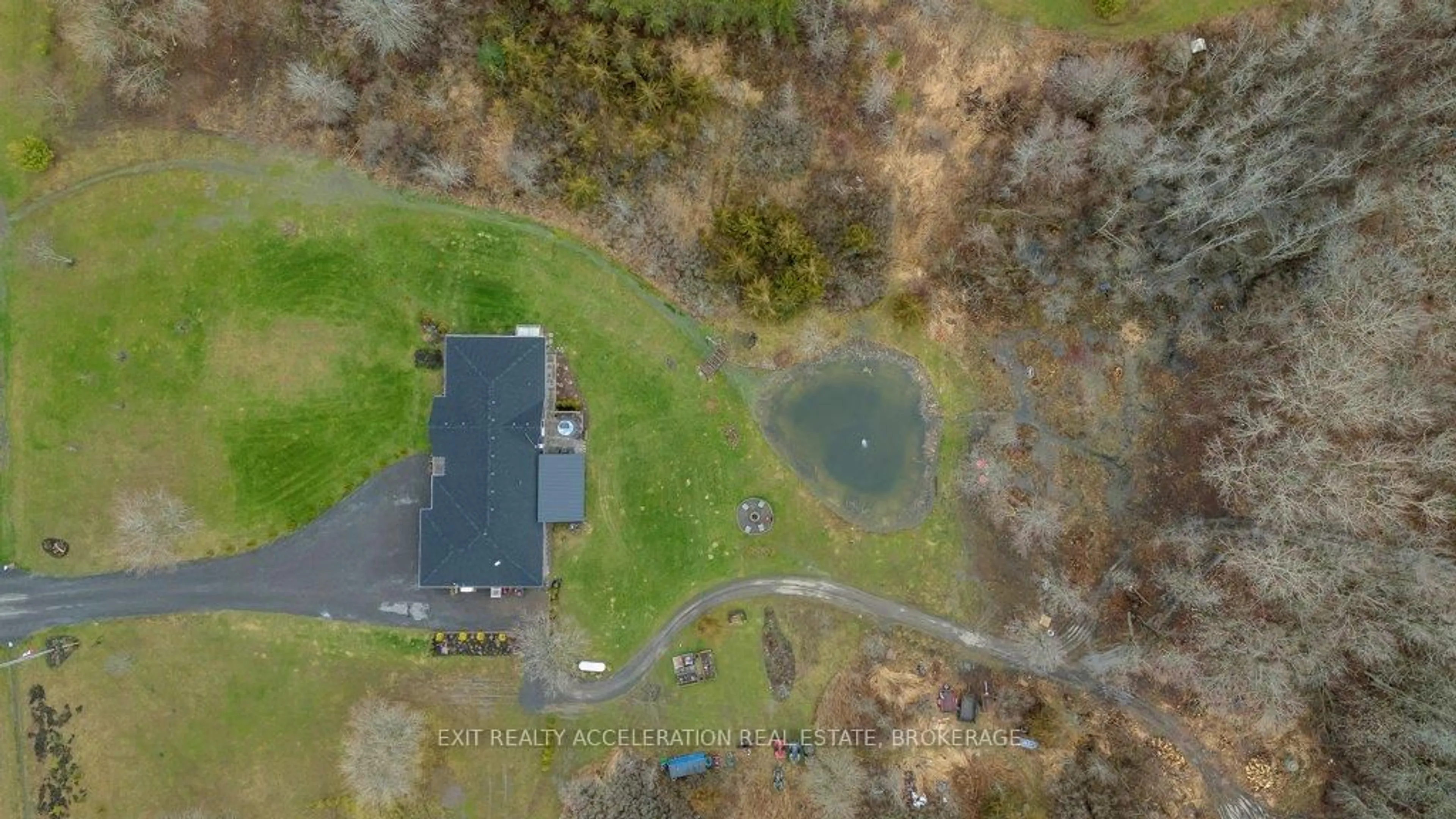 A pic from outside/outdoor area/front of a property/back of a property/a pic from drone, unknown for 4704 County Rd 9, Napanee Ontario K7R 3K8
