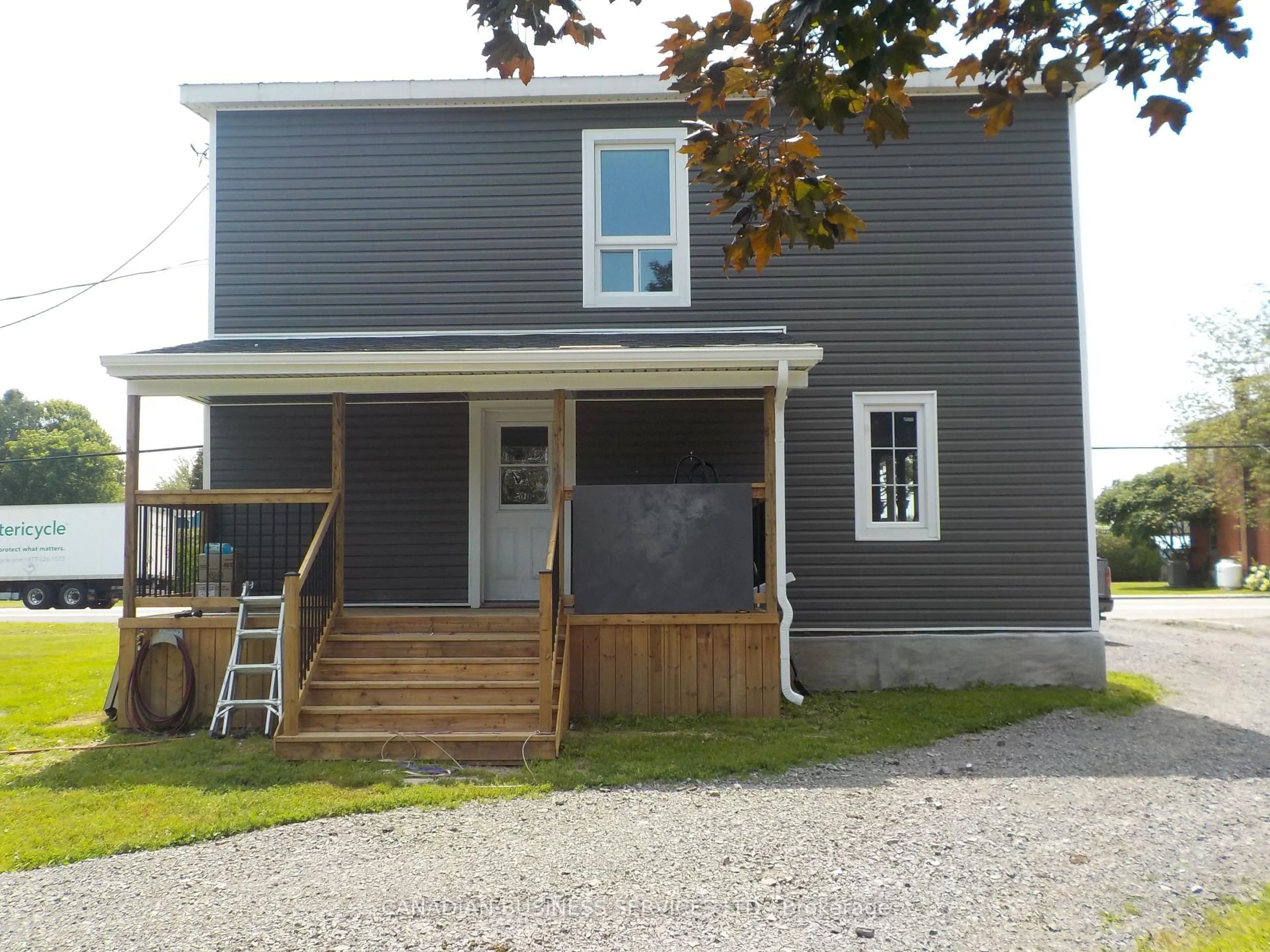 Home with vinyl exterior material, building for 2285 Laval Rd, Clarence-Rockland Ontario K0A 1E0