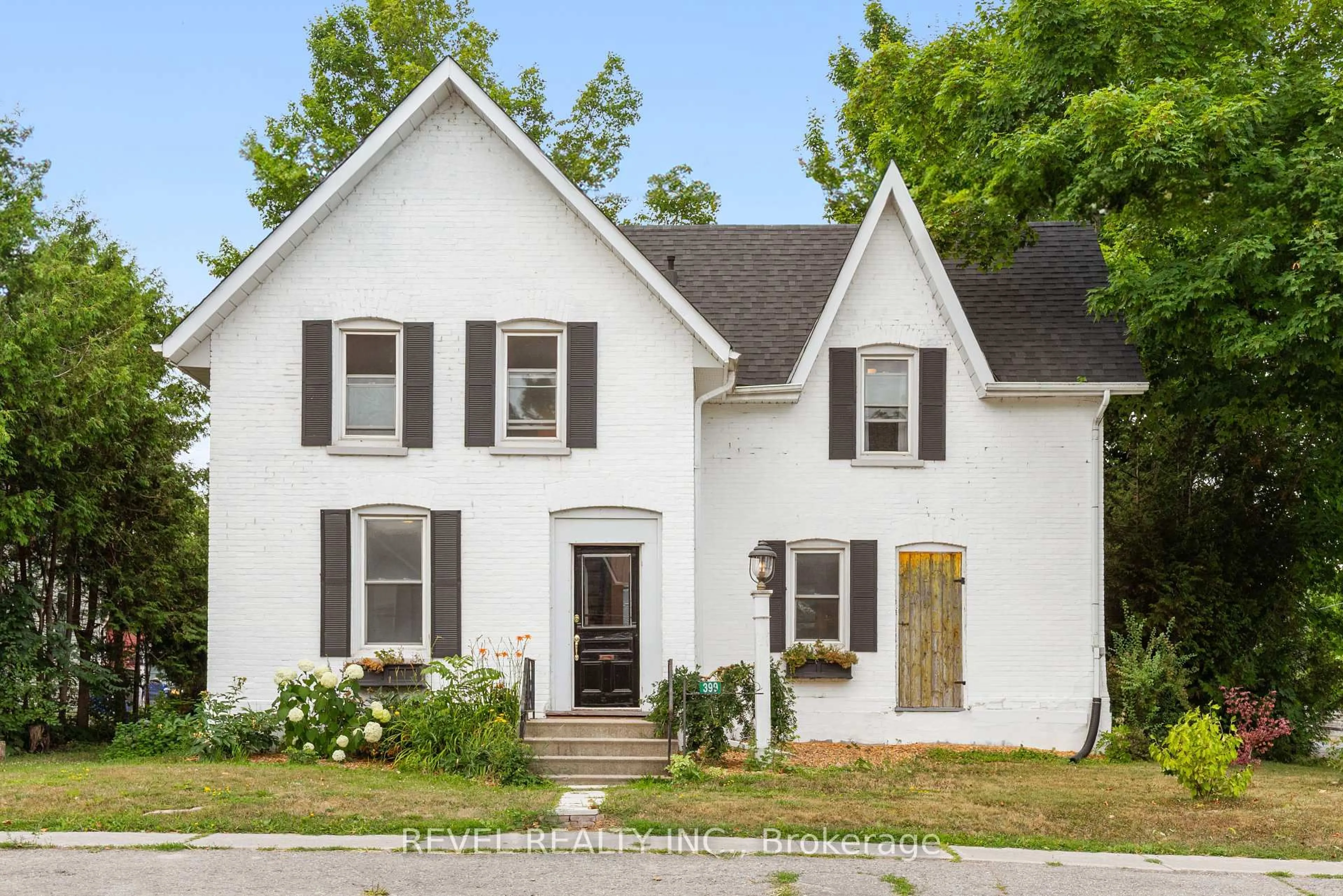 Home with vinyl exterior material, street for 399 Eldon Rd, Kawartha Lakes Ontario K0M 2C0