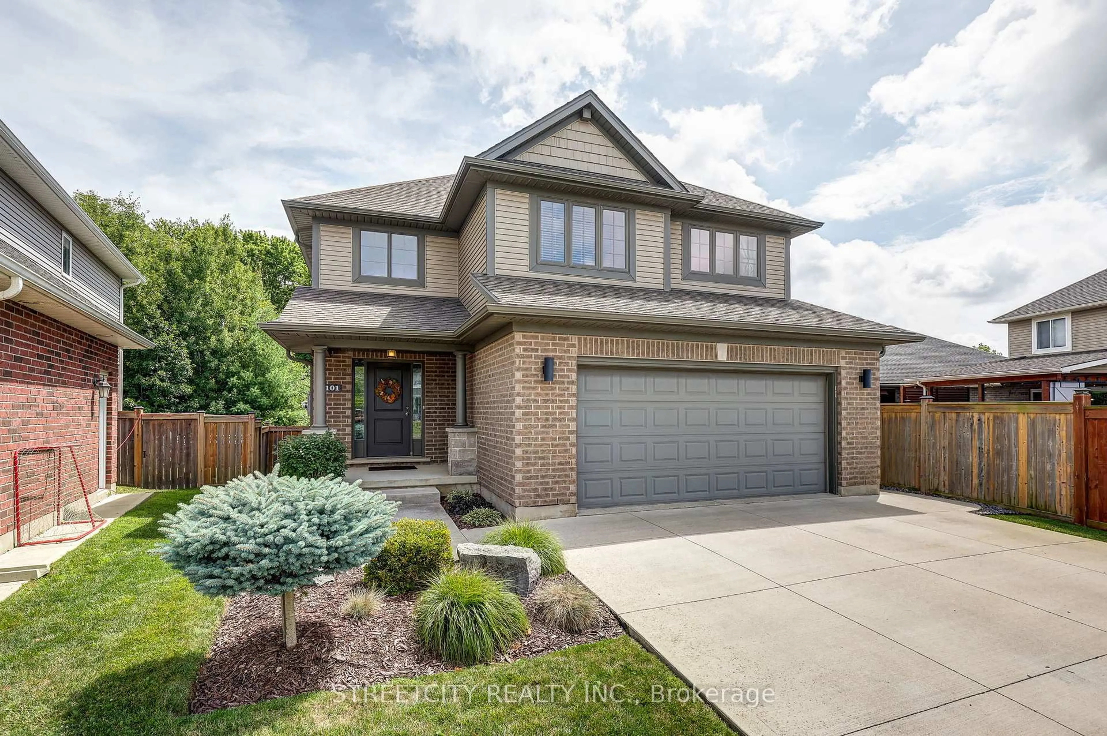 Home with brick exterior material, street for 101 Peach Tree Blvd, St. Thomas Ontario N5R 0E5