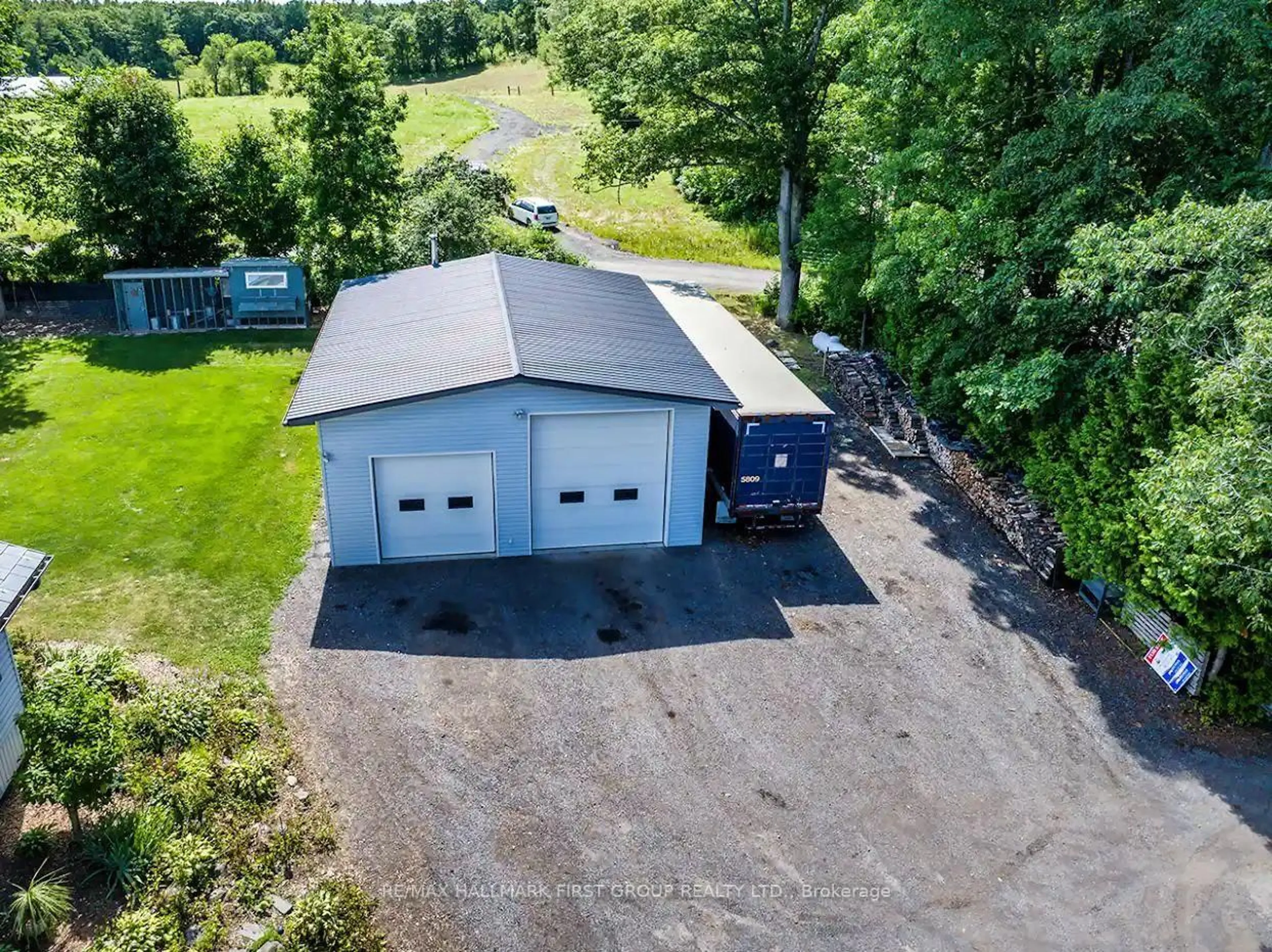 A pic from outside/outdoor area/front of a property/back of a property/a pic from drone, building for 4015 10th Line, Port Hope Ontario L0A 1B0
