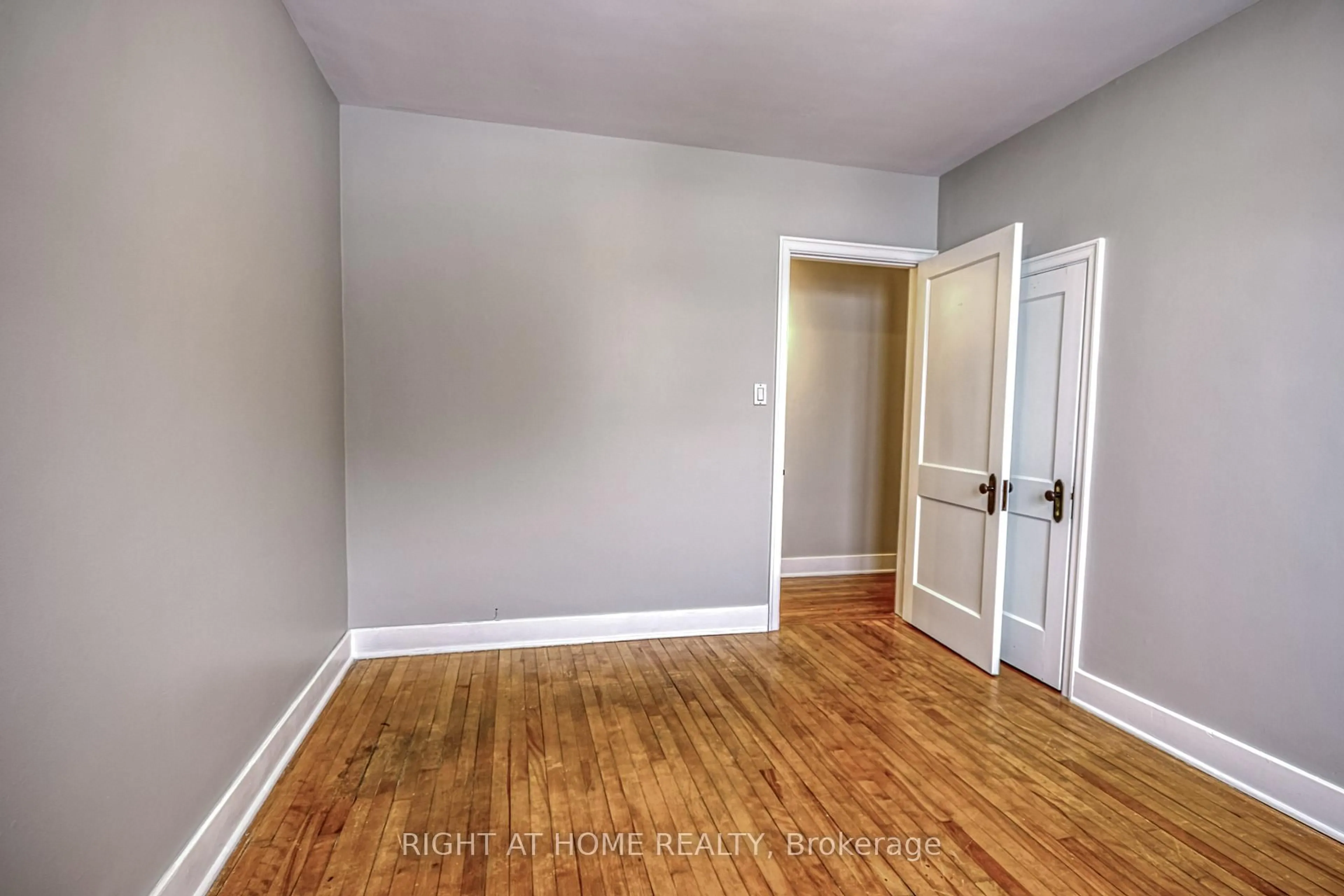 A pic of a room for 105 Riverside Dr, Greater Sudbury Ontario P3E 1G7