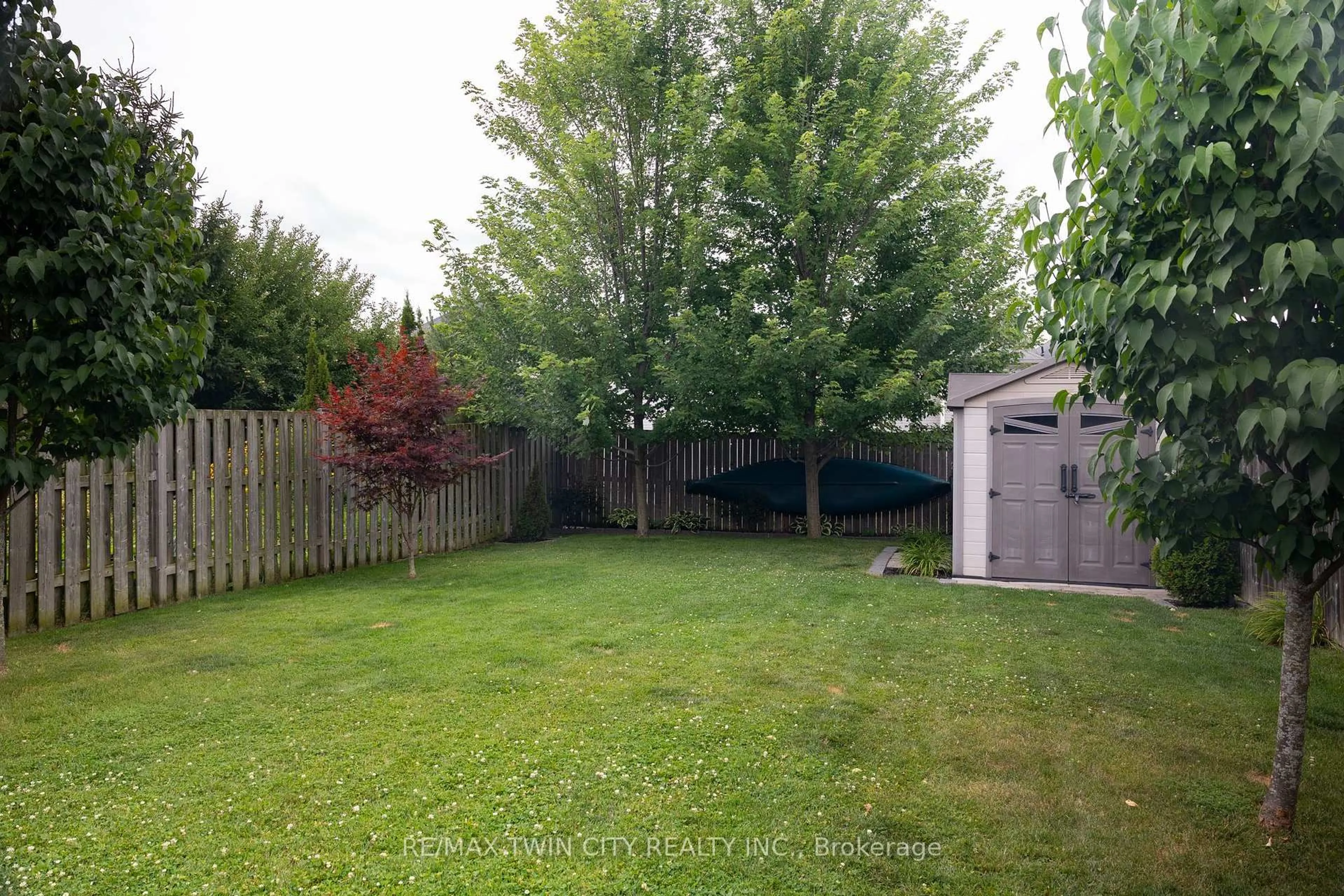 Unknown for 20 MERRITT Lane, Brantford Ontario N3T 0E8