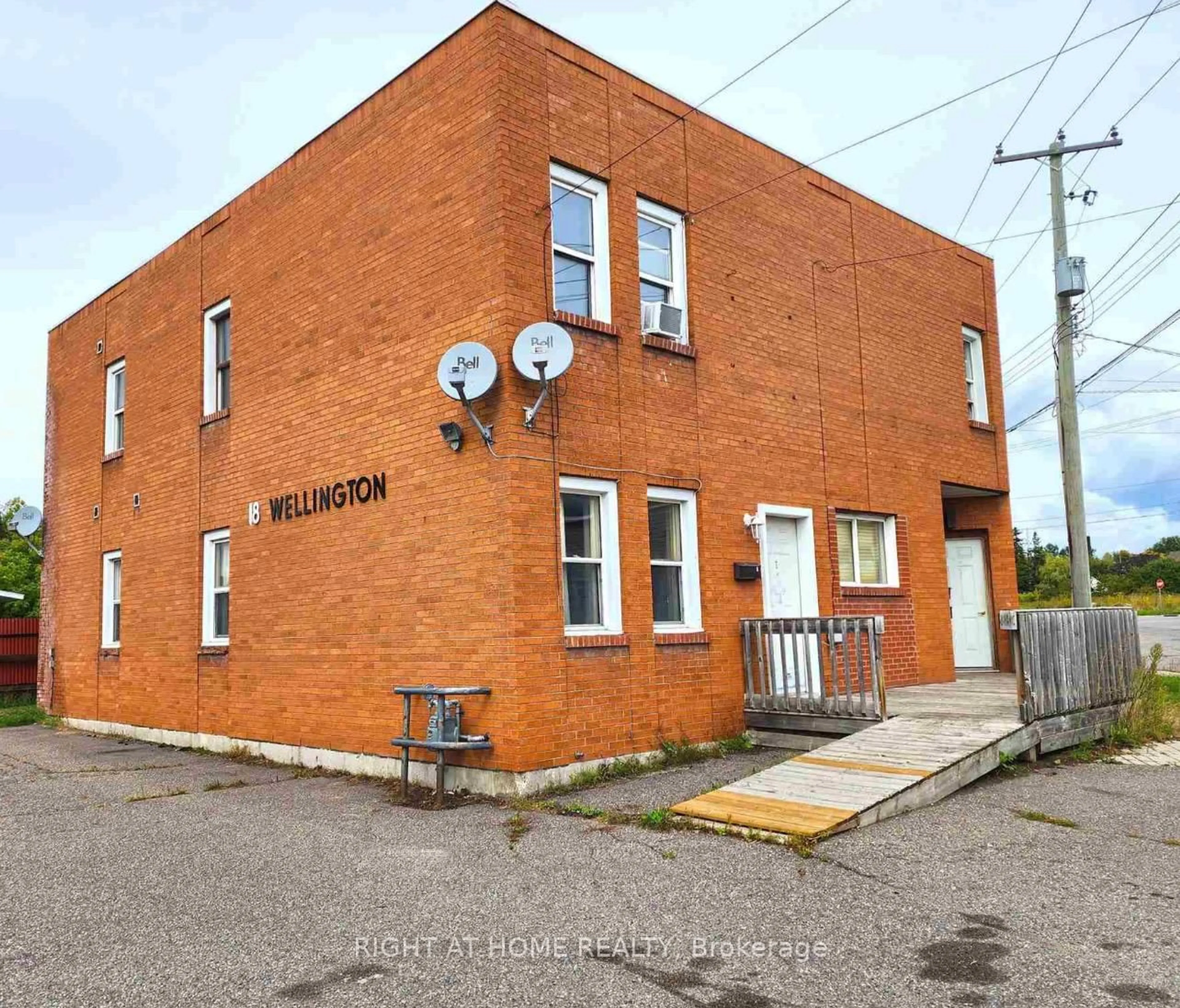 Unknown for 18 Wellington St, Sault Ste Marie Ontario P6A 1H1