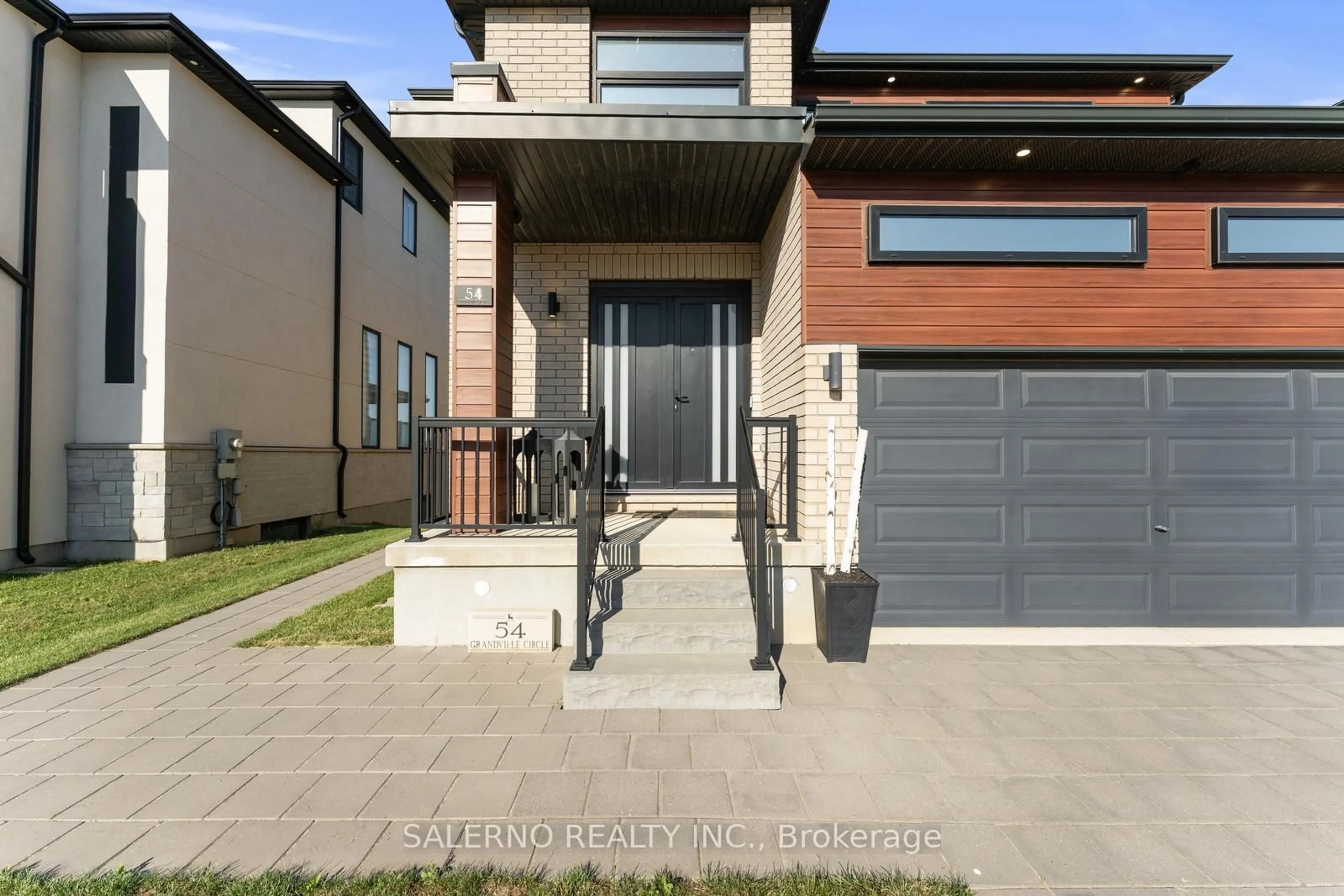 Home with brick exterior material, street for 54 Grandville Circ, Brant Ontario N3L 0J3